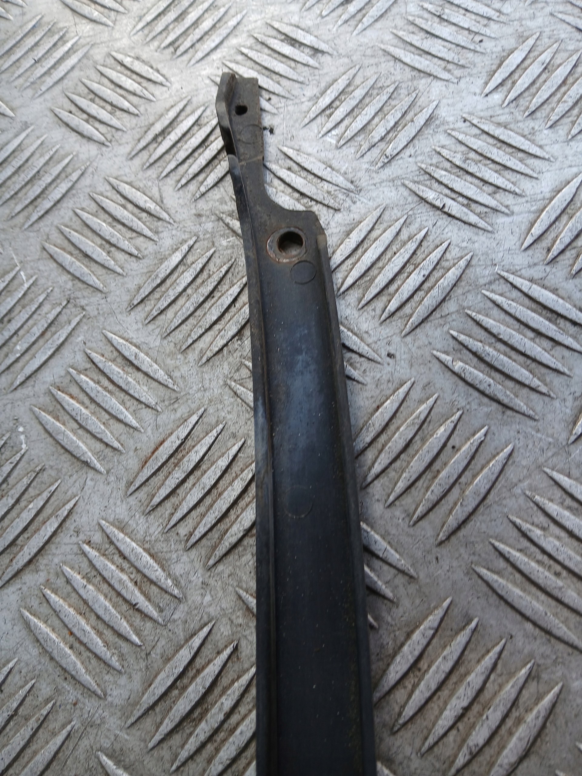 MERCEDES W220 bumper bracket rear part left or right