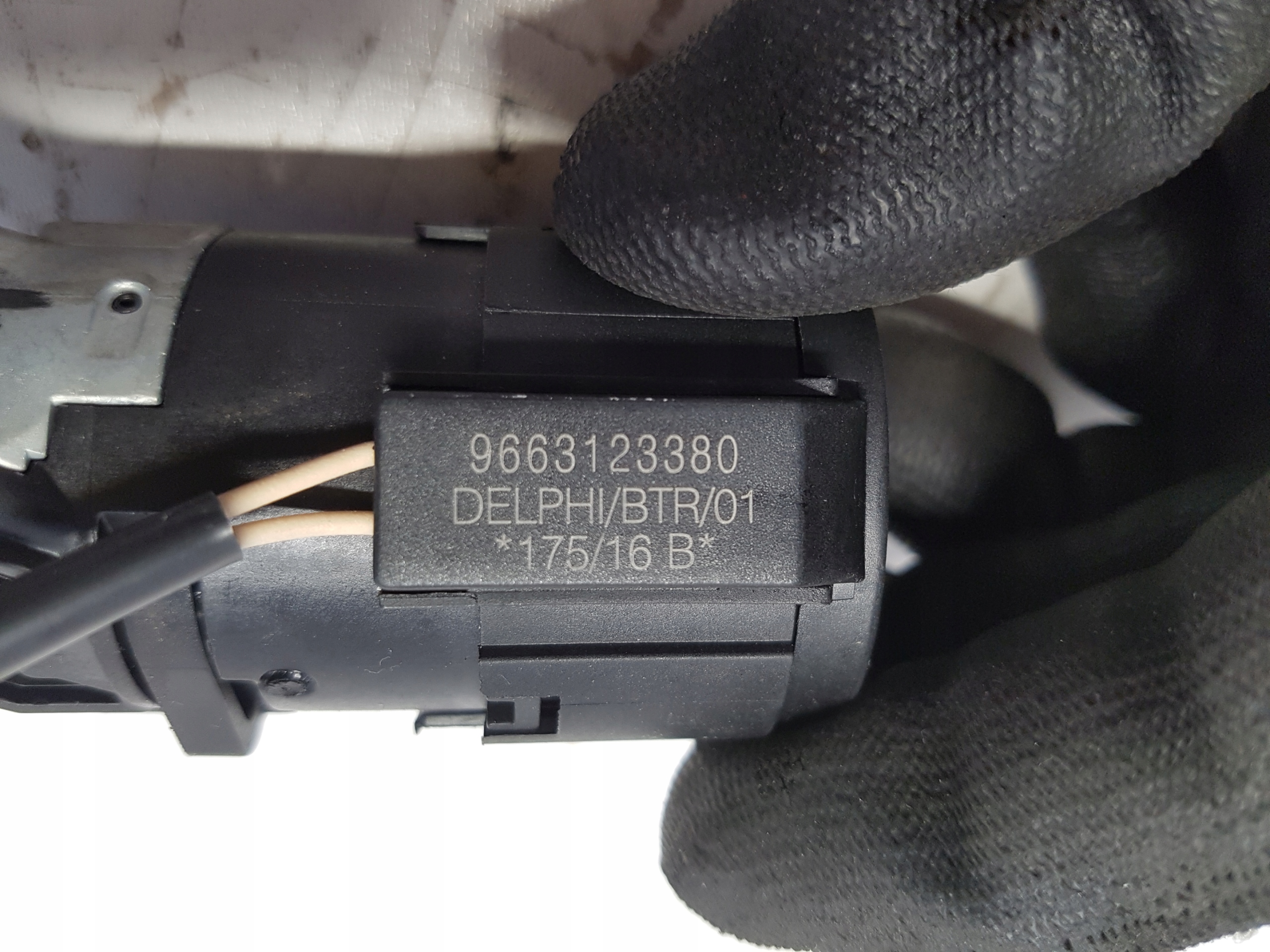 PEUGEOT 2008 LIFT ignition 9663123380
