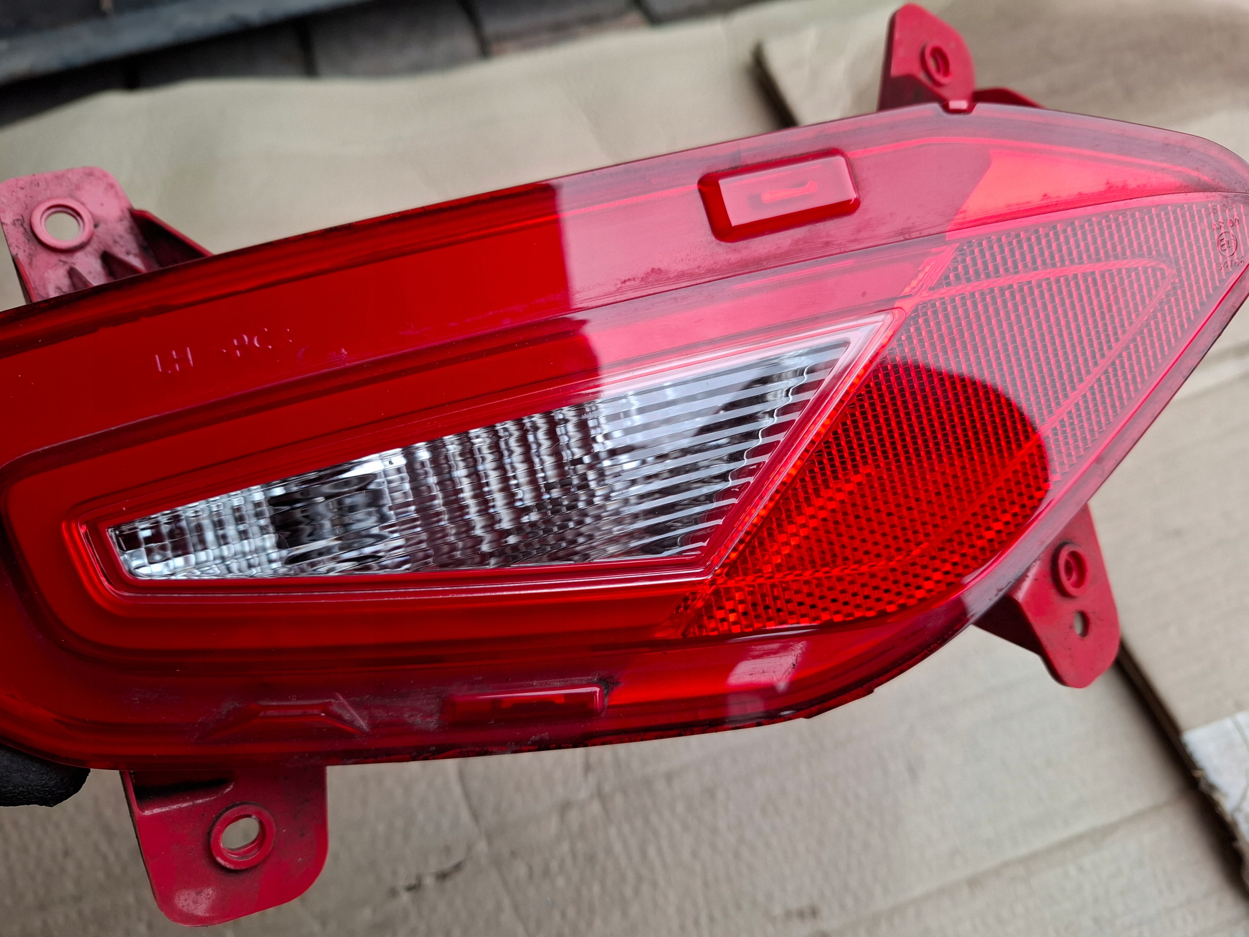 light left rear part W bumper KIA STONIC 22r UK