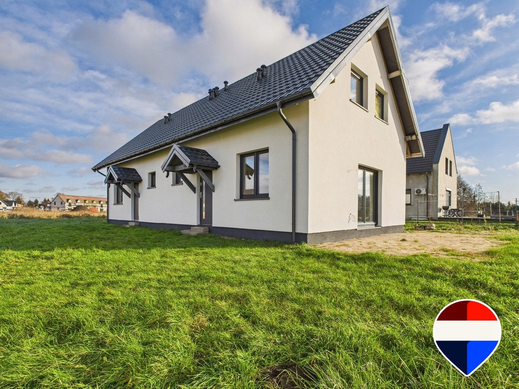 Dom, Nowęcin, Wicko, Lęborski, 180 m²