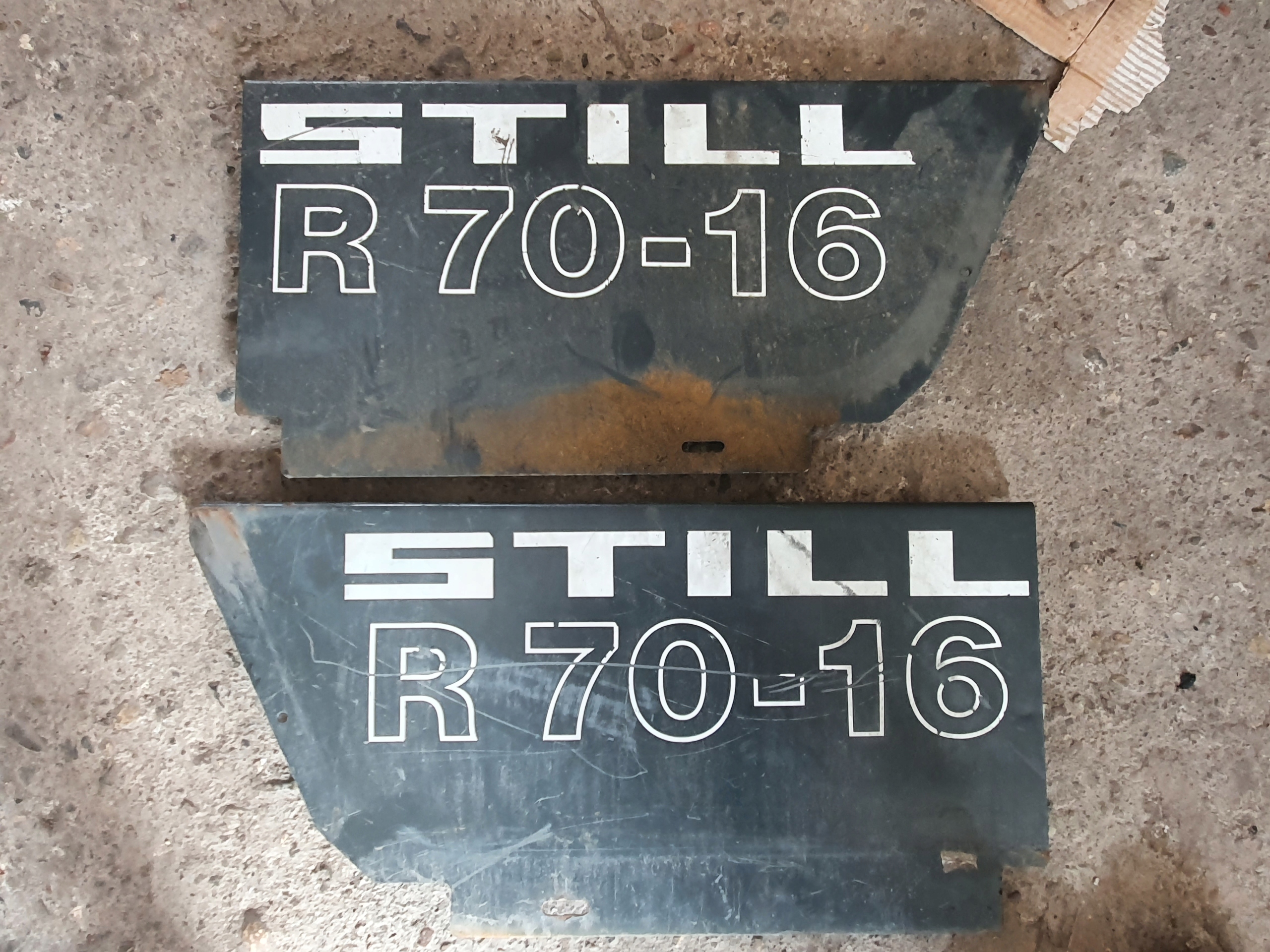 Боковая панель крышка все еще R70-16 правая или левая