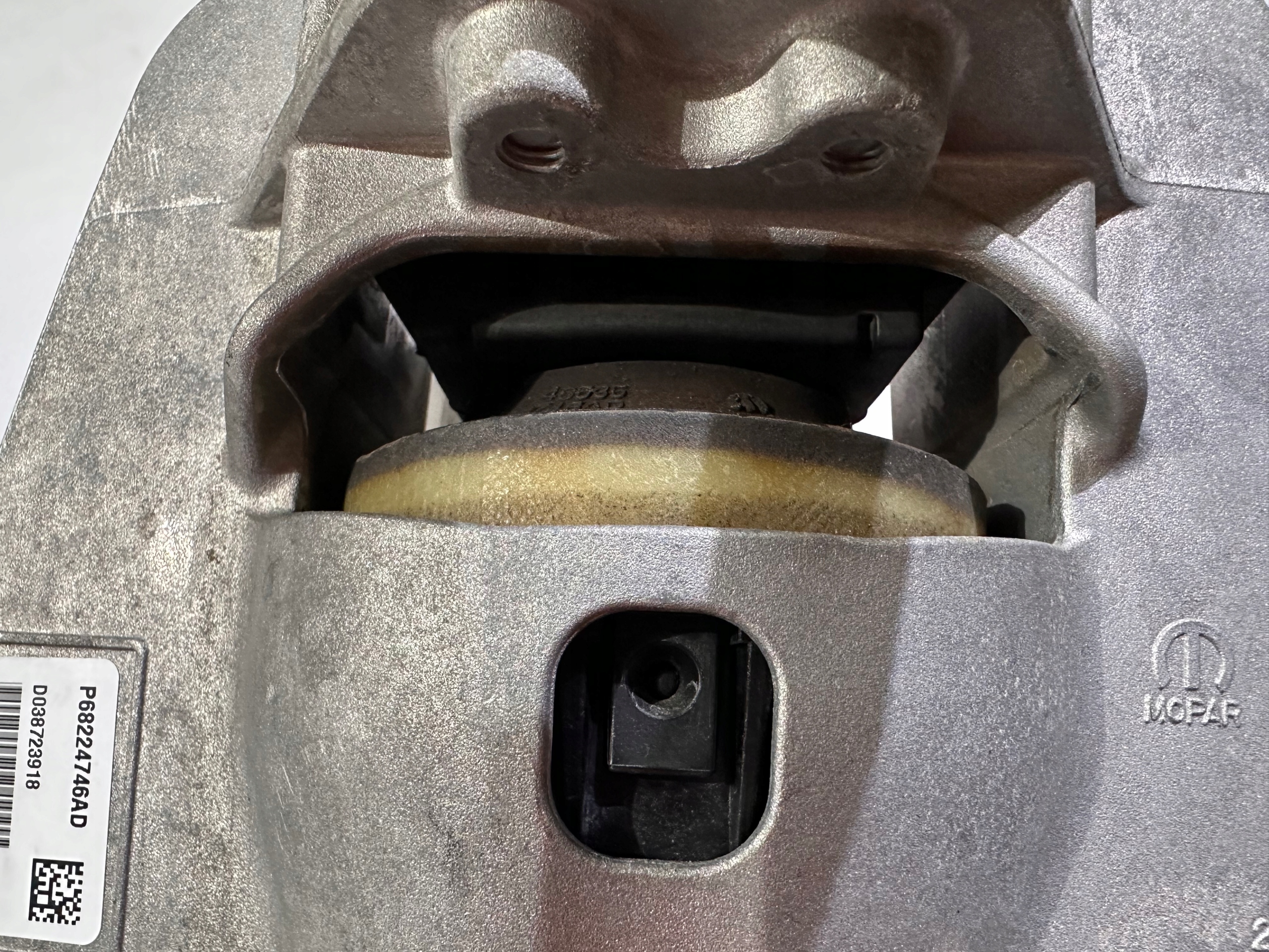 Supporto airbag staffa Motore Chrysler Pacifica 2016