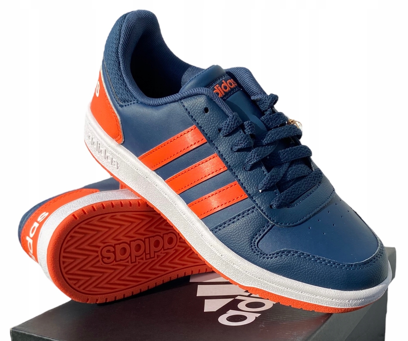 Adidas Hoops 2.0 trampki młodzieżowe modne ładne