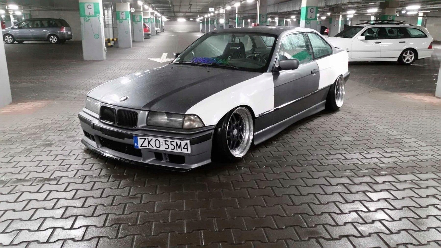 FELONY BMW E36 COUPE 2 ELEMENTY TYLNE LEWY + PRAWY NOWY PODKŁAD 50mm Stan opakowania oryginalne