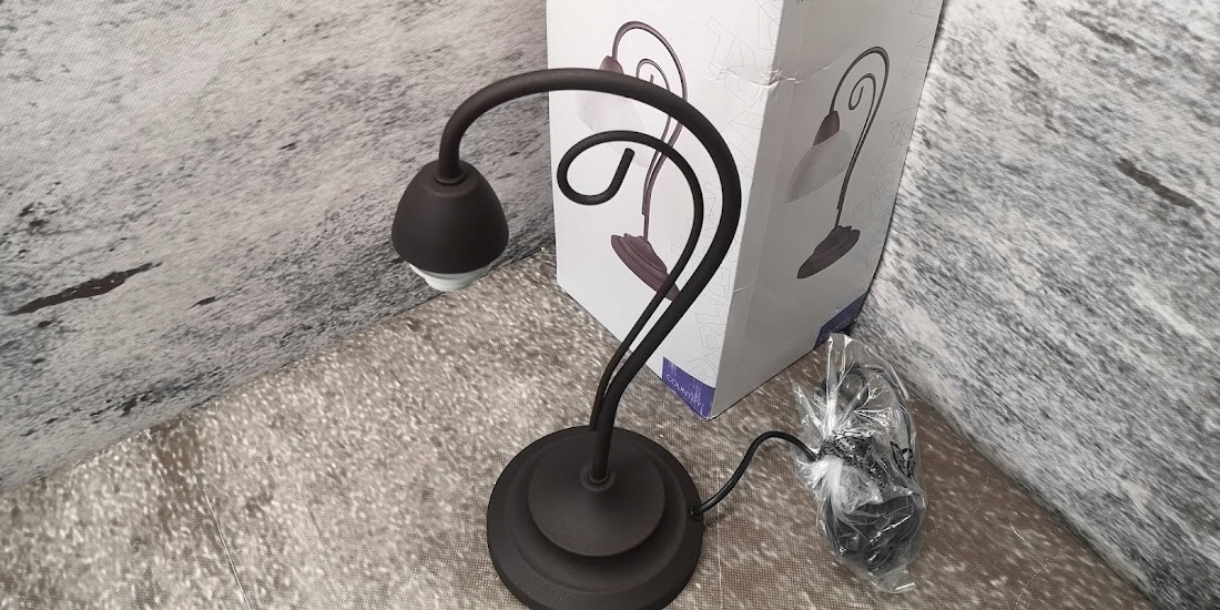 Lampka stołowa Trio Lighting Reality Country Kod producenta R5031-24