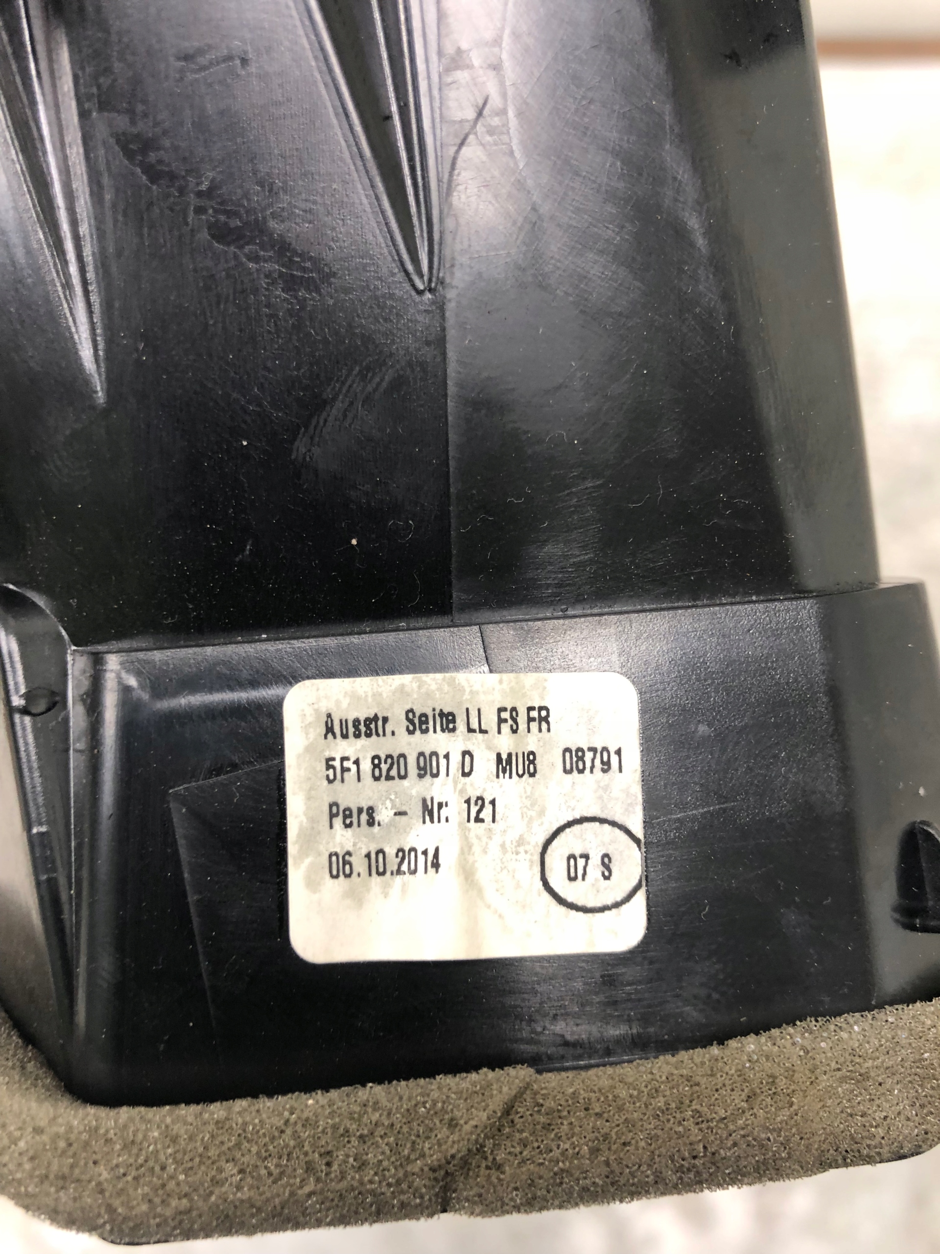 grid air conditioning devices left SEAT LEON III 5F1820901D