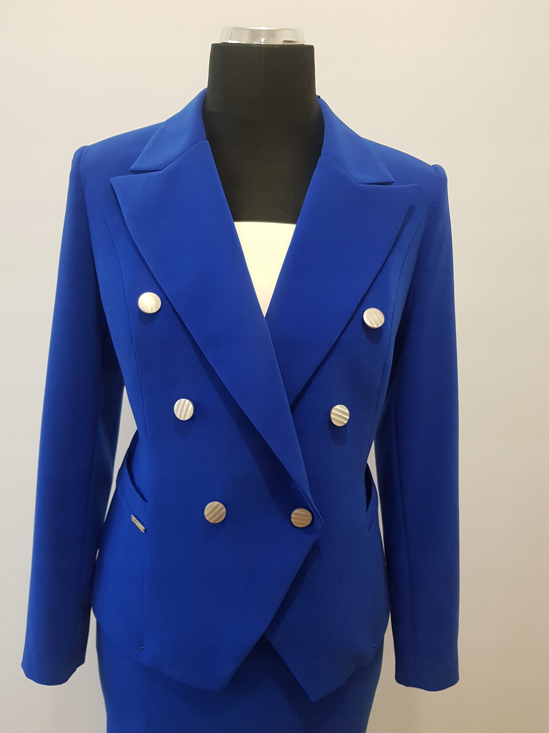 BIZNESOWY KOSTIUM ZE SPODNIAMI 40 42 44 46 48 50 Rozmiar 46