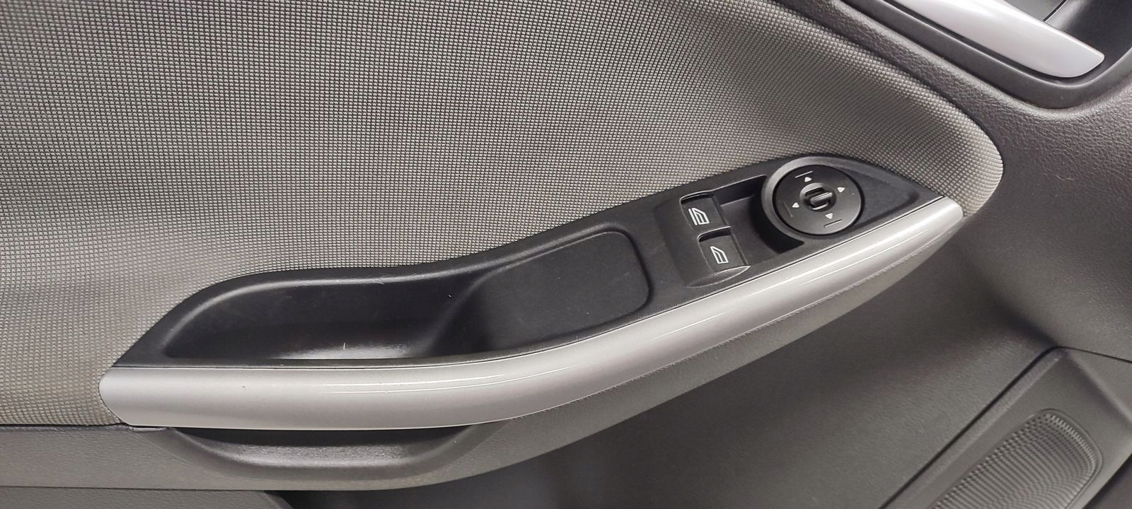 side side komplet Ford Focus MK3 kombi 1,0 Ecoboost