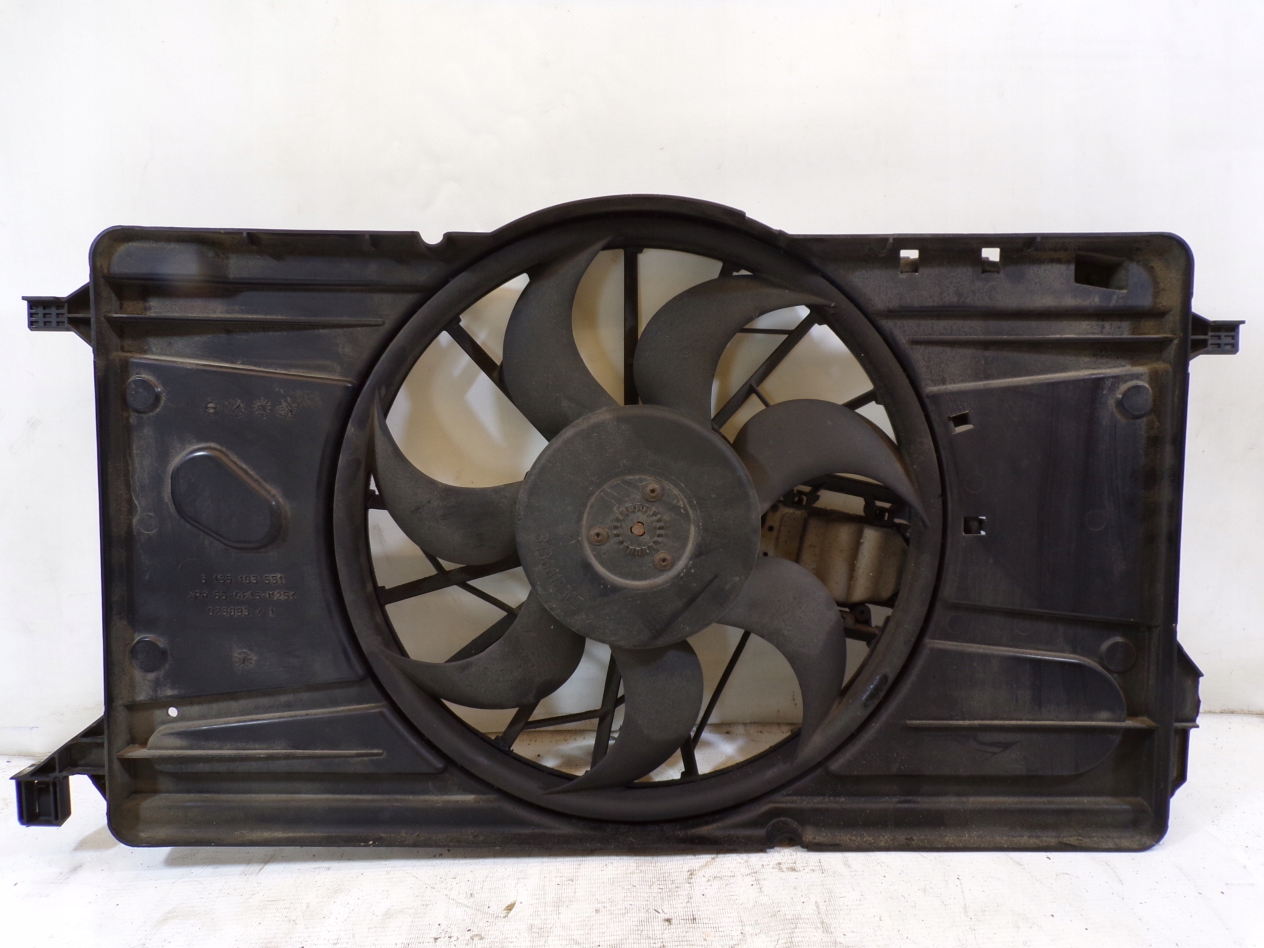 ventilátor chladiče FORD C-MAX CMAX 1.6 3M5H8C607UB