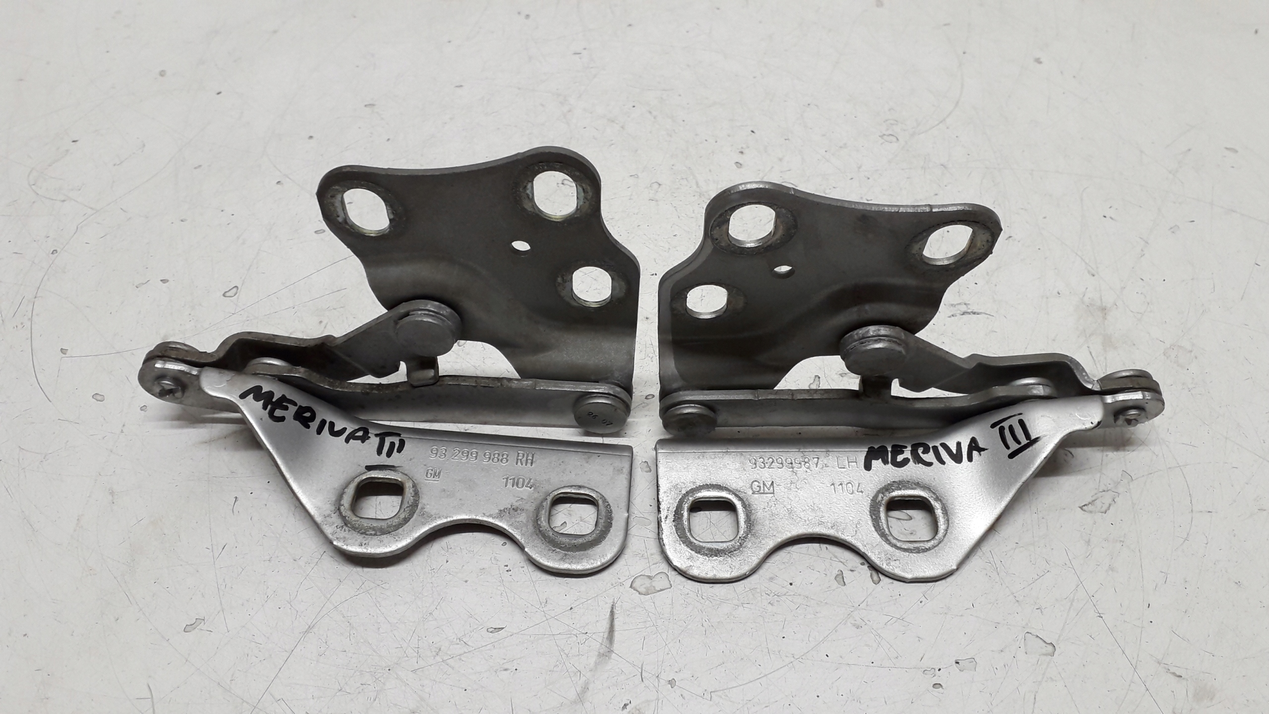 OPEL MERIVA A 02-10 ZAWIASY MASKI PRAWY LEWY