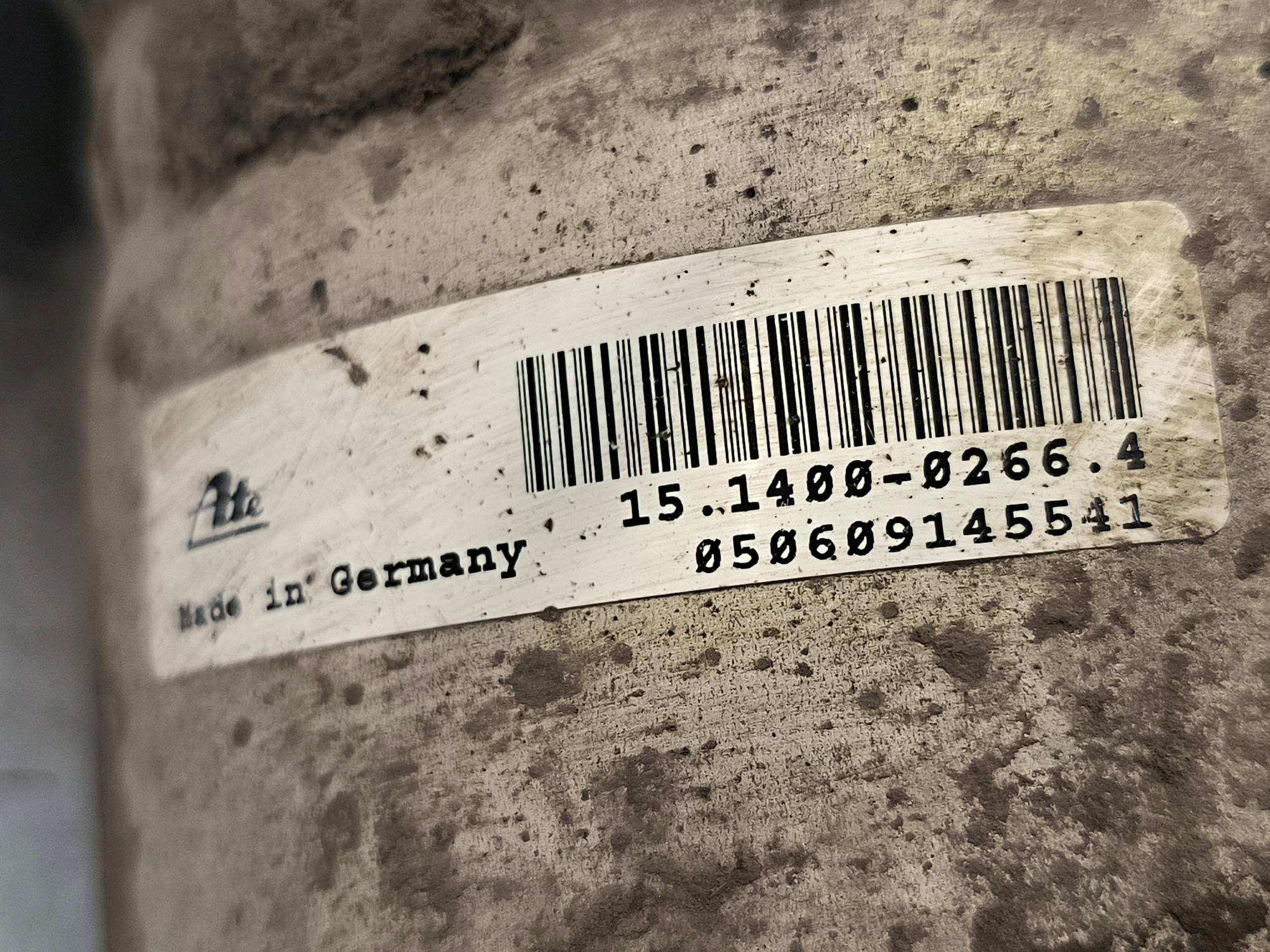 shock absorber right rear part 7L551202G PORSCHE CAYENNE and 9PA