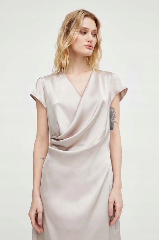 Šaty béžová jednoduchá letní Bruuns Bazaar 34
