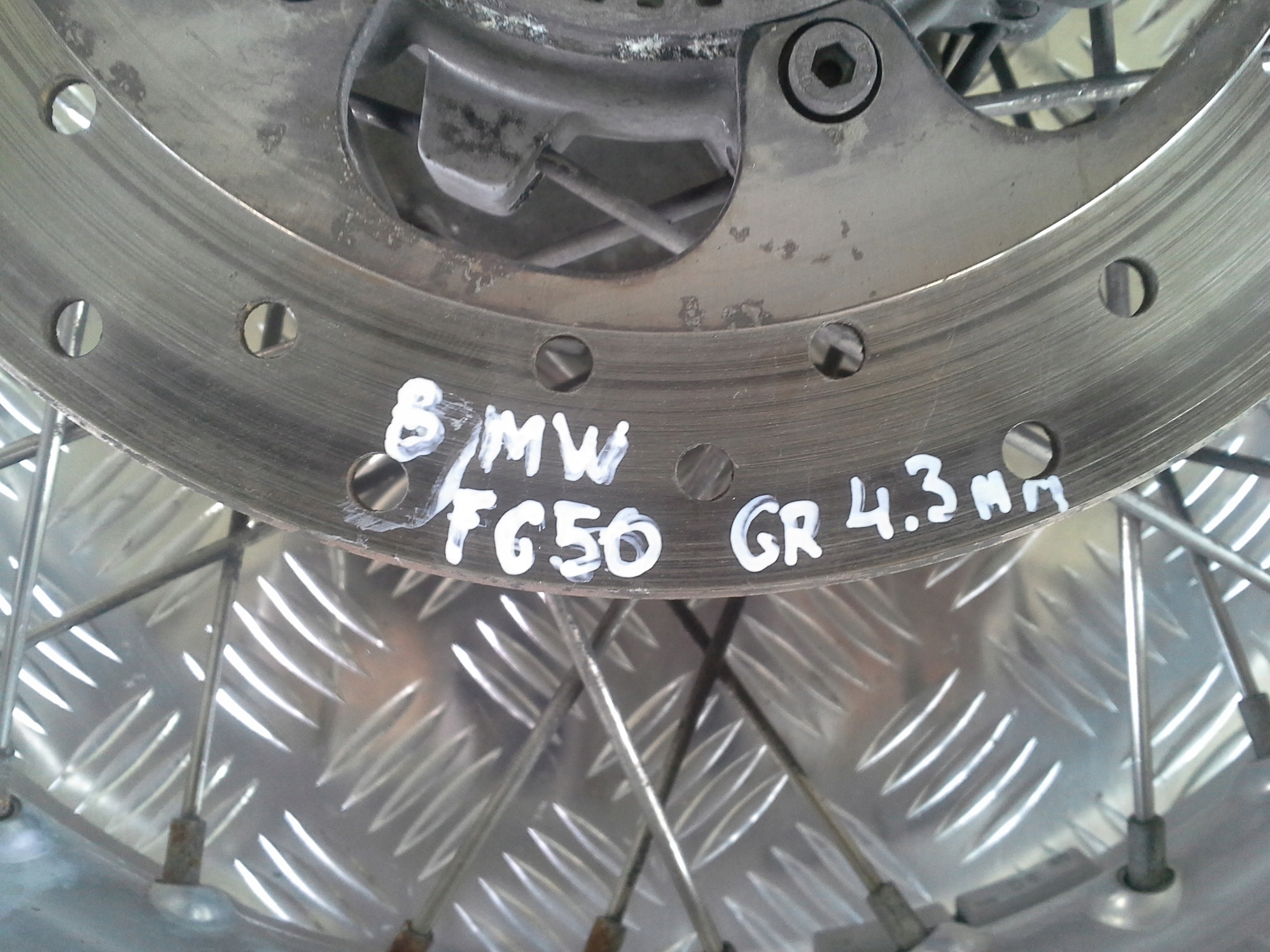 123456863 - BMW F650 GS гальмівний диск задній задній