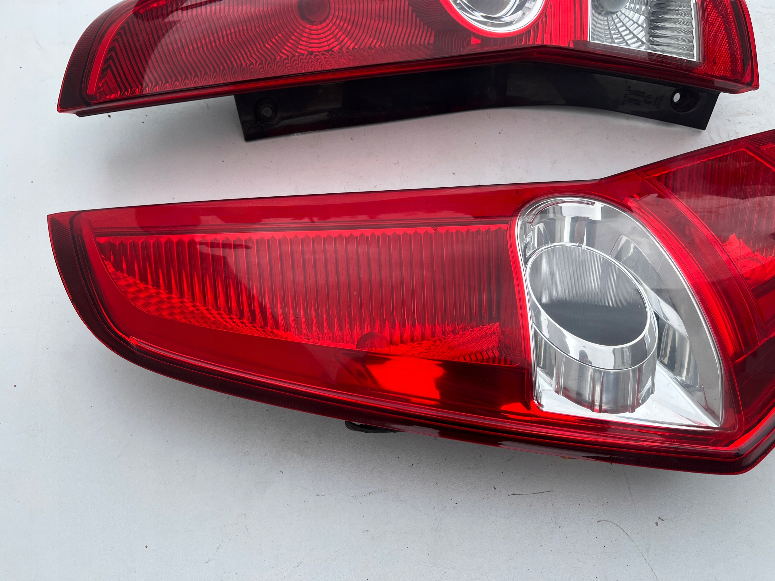 light right left rear part Suzuki SPLASH 07-14r.