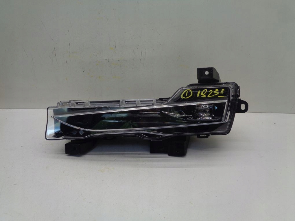 TESLA MODEL 3 Y III NEBELSCHEINWERFER LED DRL LINKS