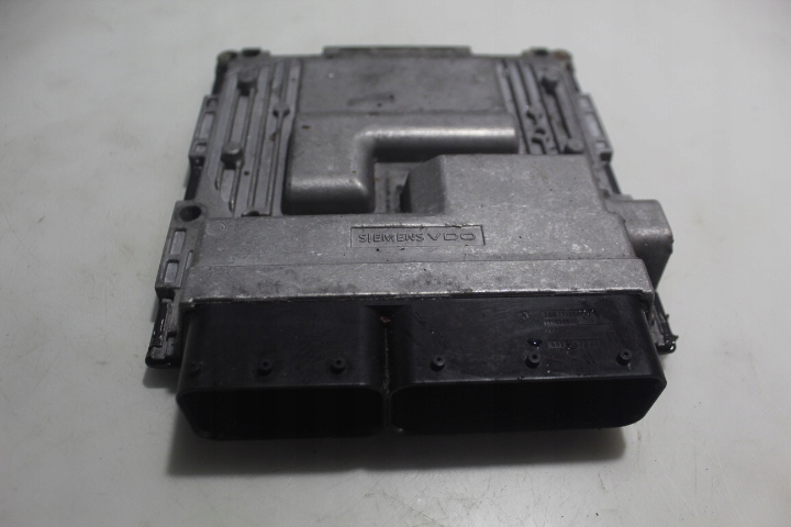 KOMPUTER SILNIKA MERCEDES C KLASA W204 1.8