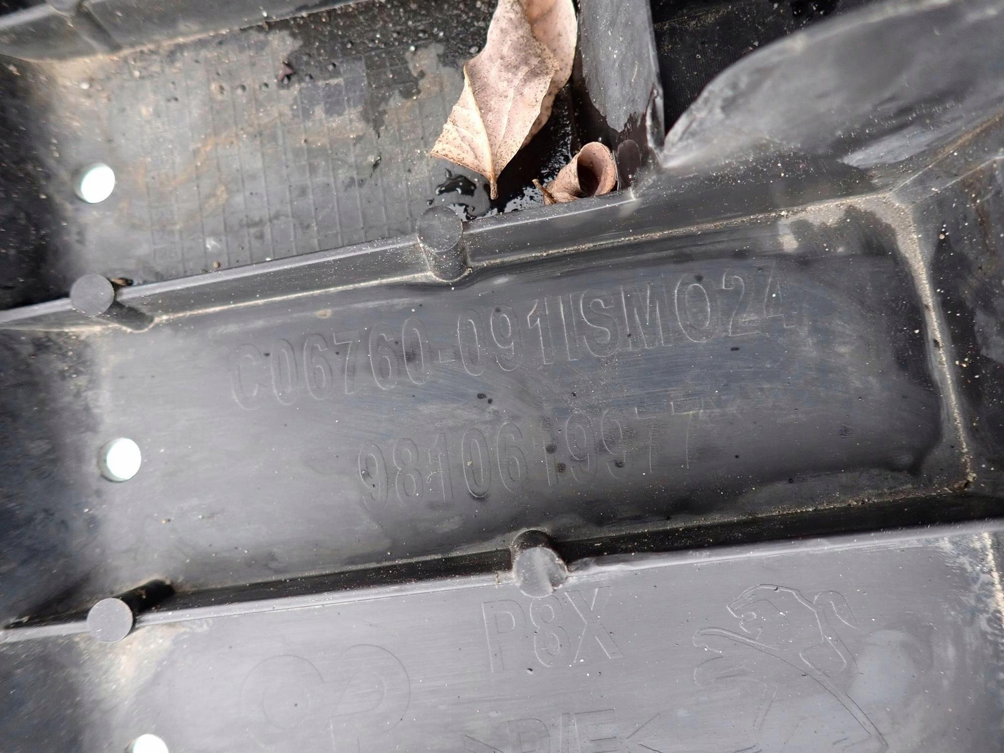 PEUGEOT 3008 II 2 16-> Blende Abdeckung abdeckung unter Stoßstange