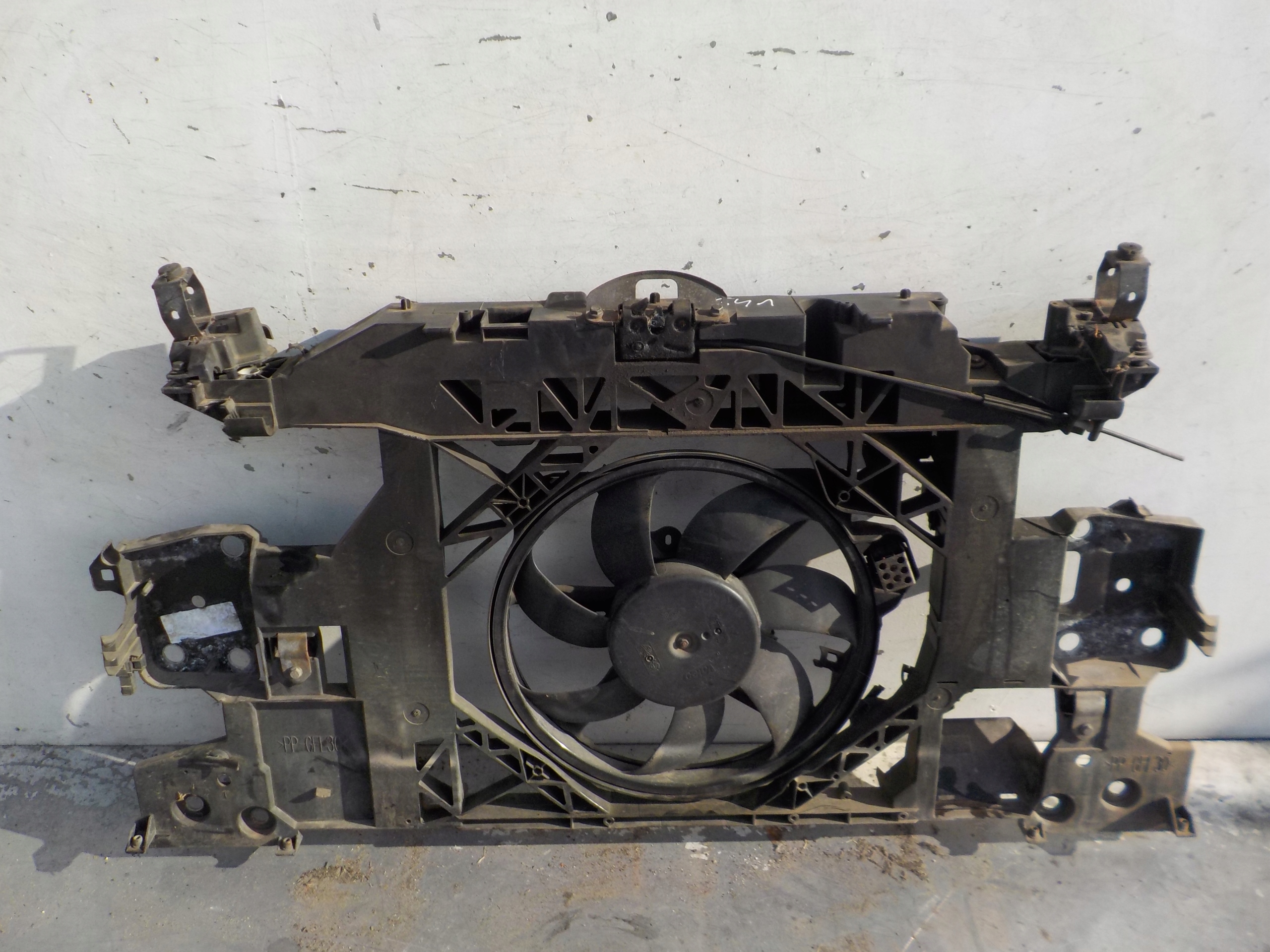 641 RENAULT SCENIC III support panel for radiators pillar iron
