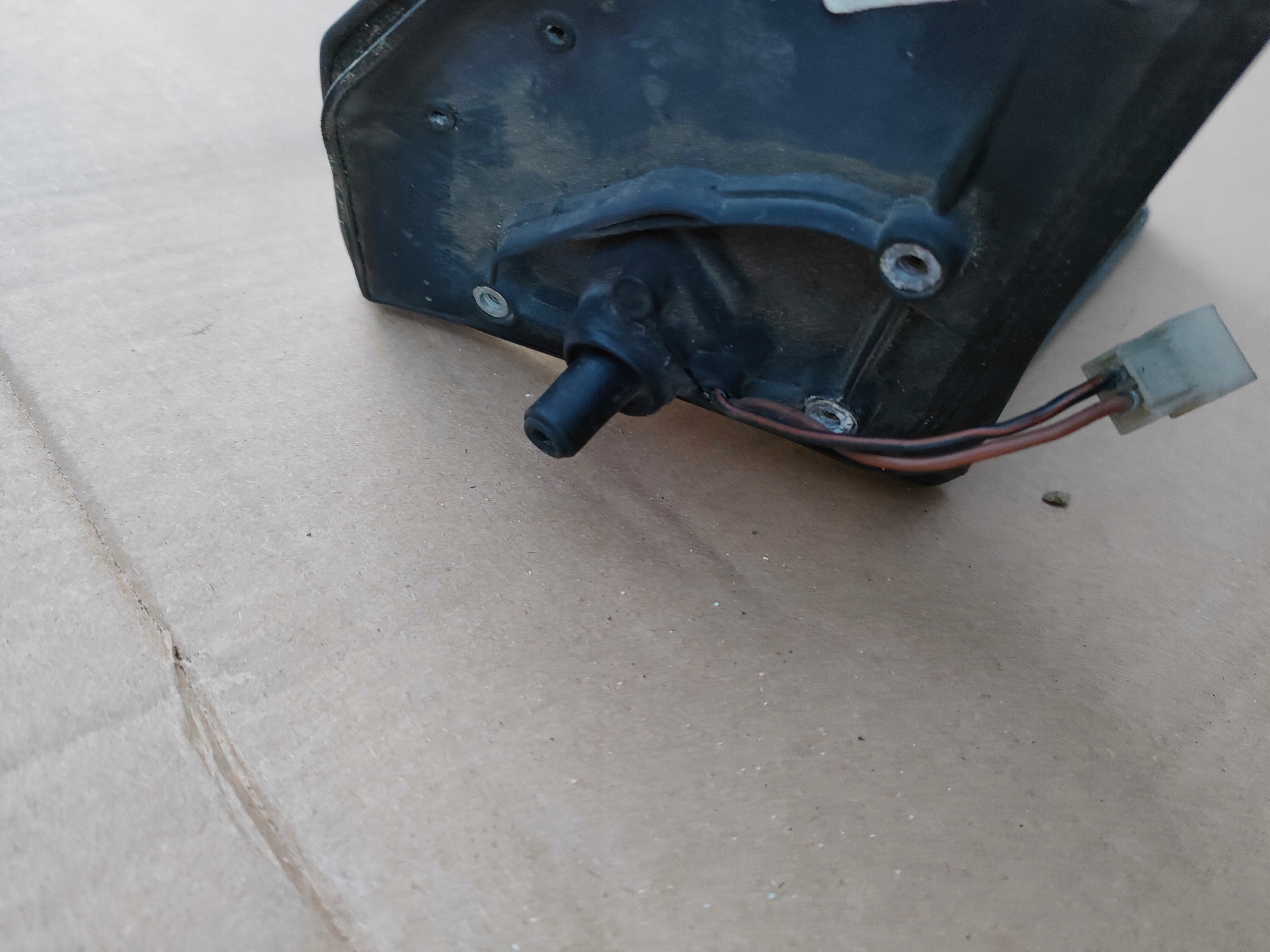 mirror left driver´s exterior manually MERCEDES W124