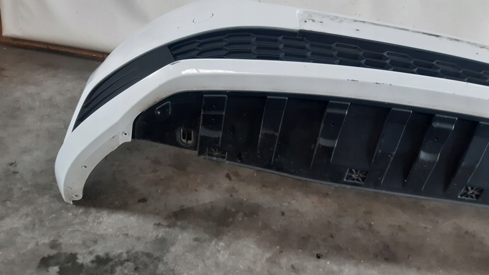 bumper front front Skoda Fabia III LIFT LS9R HB