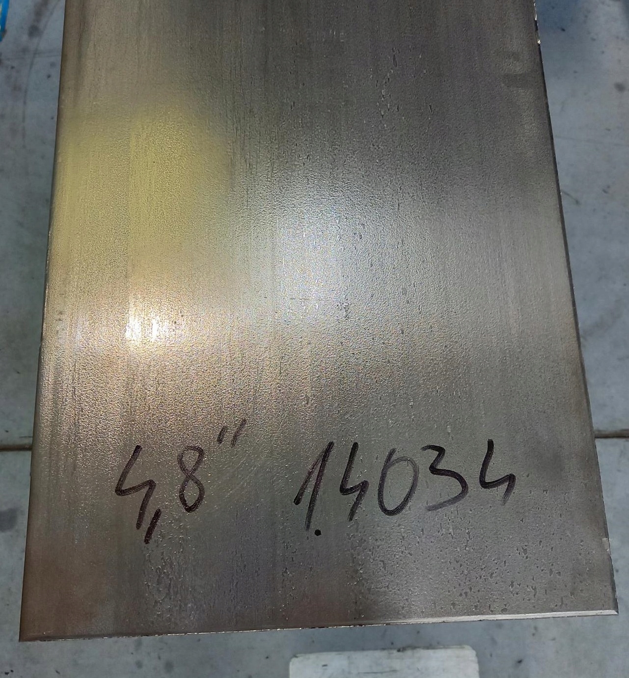 

Stal 4H13 1.4034, formatka #4,8x30x400 mm