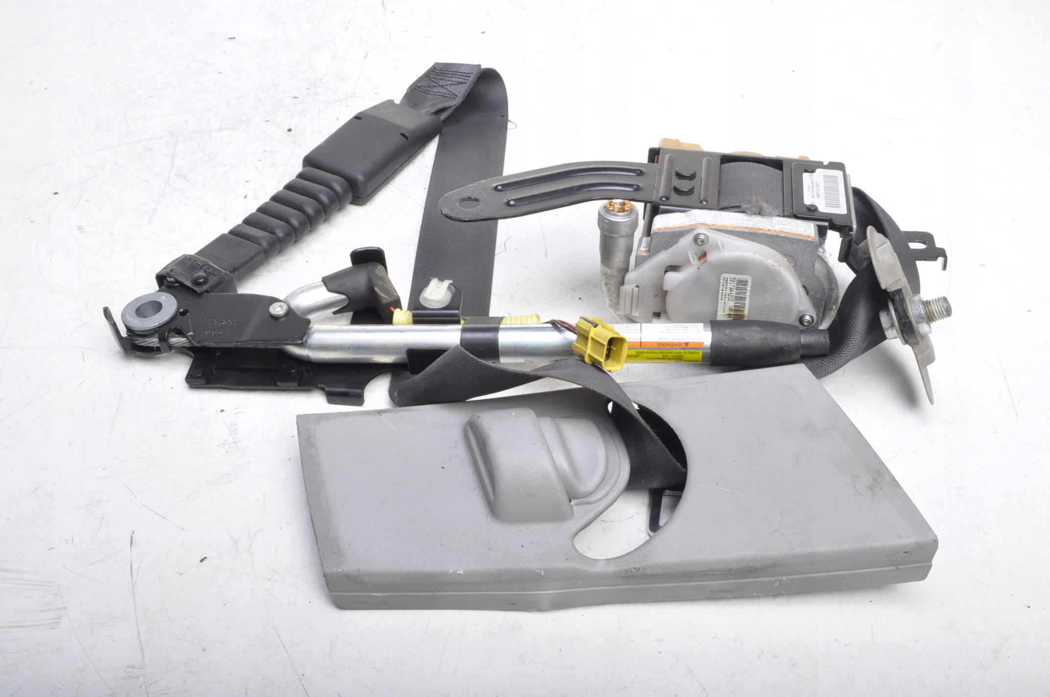 81416-SMG 81416-SMG-E110 - HONDA CIVIC VIII РЕМІНЬ БЕЗПЕКИ ПЕРЕДНІЙ ПРАВИЙ