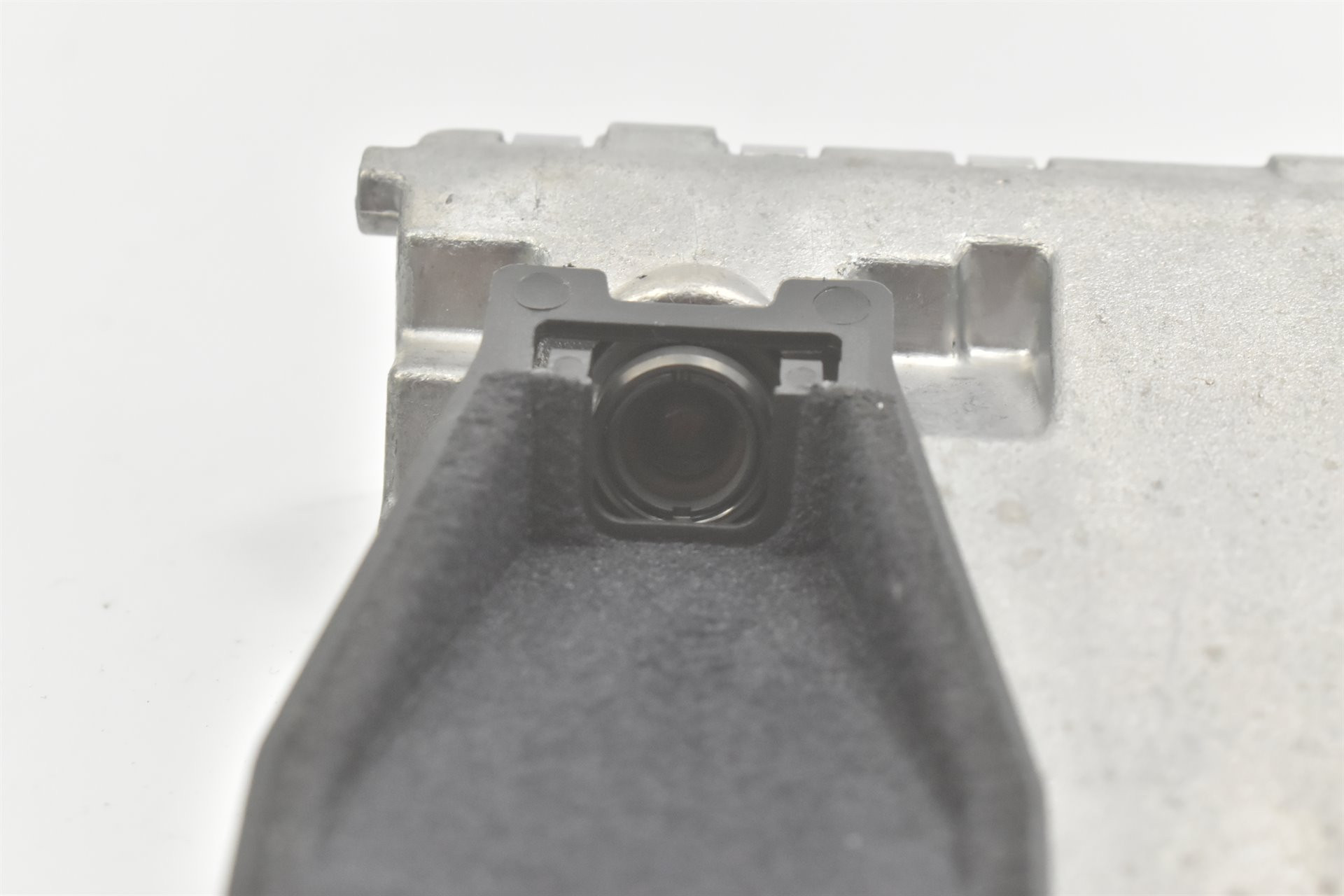 KAMERA PRZÓD ASYSTENT A0009050338 MERCEDES W207 W204 W212 W218 Producent części Mercedes-Benz OE