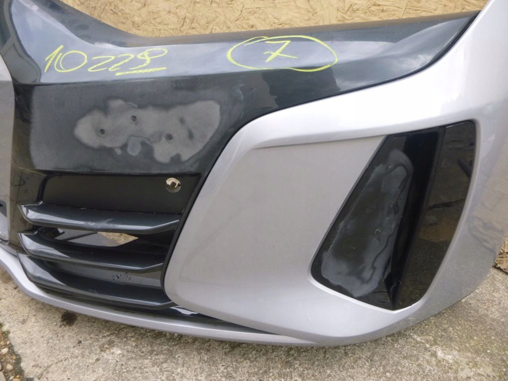 AUDI GT RS E TRON ETRON E-TRON 4J3 front bumper