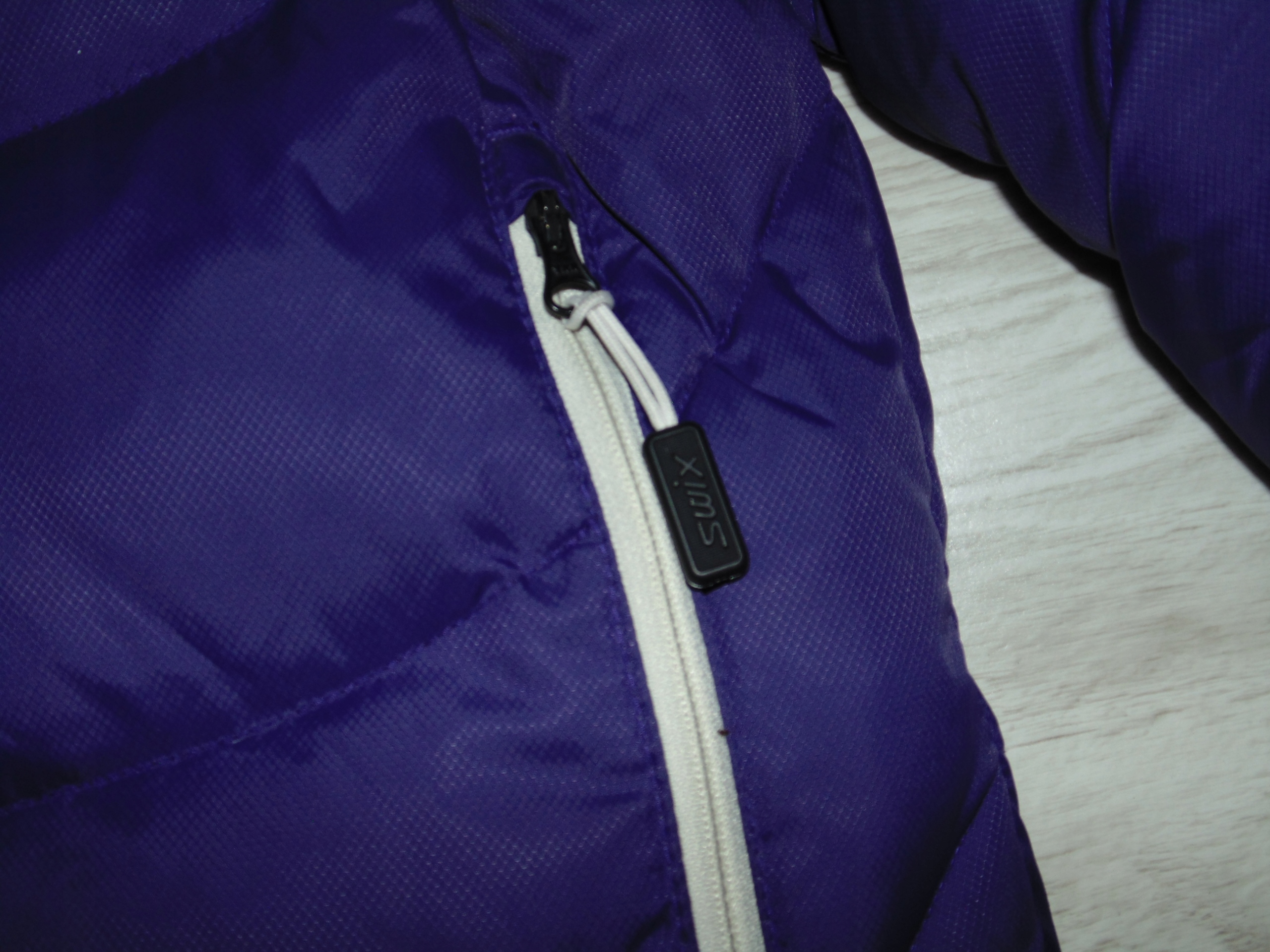 SWIX KURTKA DAMSKA PUCHOWA r. XS S Długość do bioder