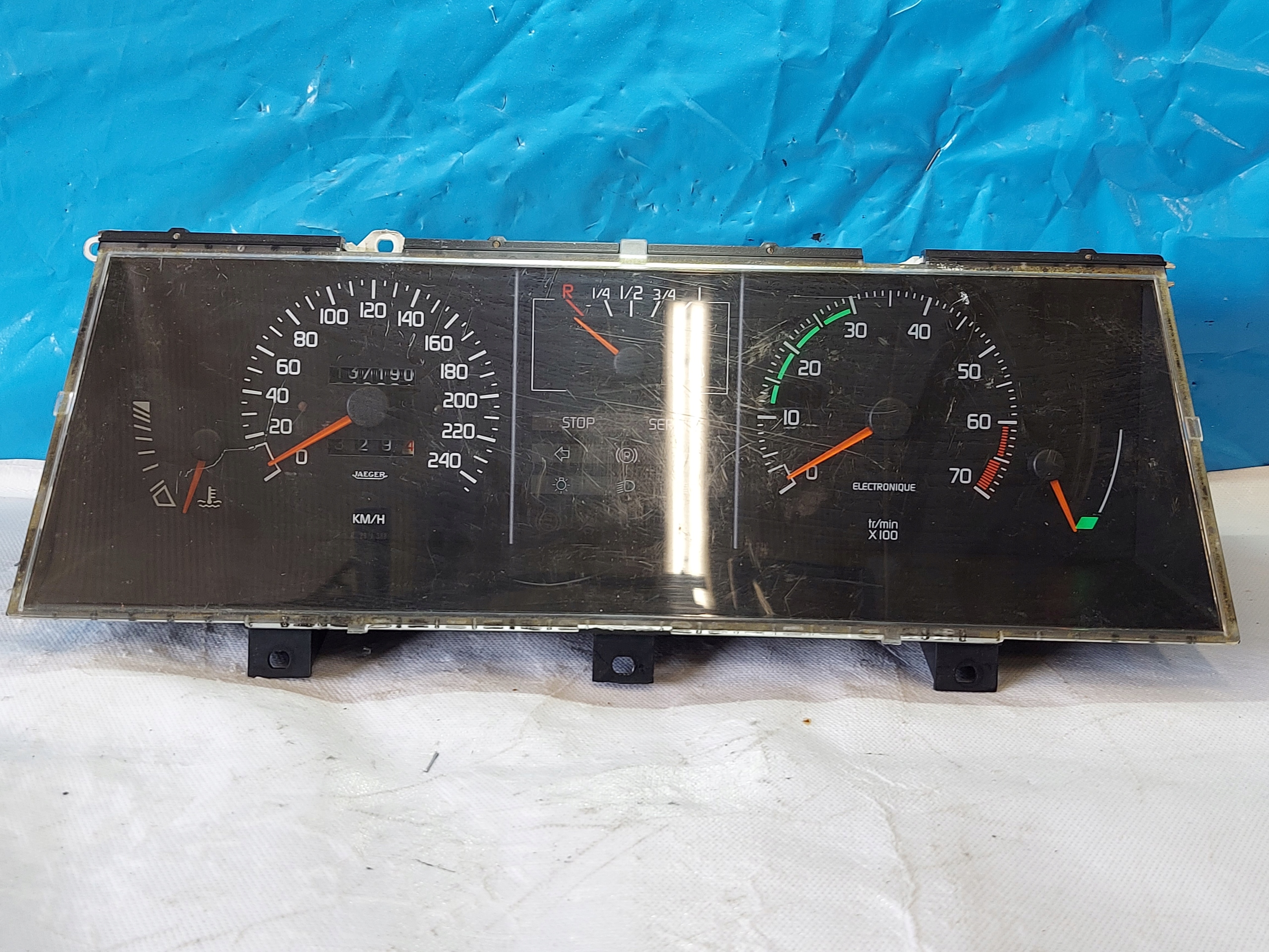 dials clock RENAULT 25 2.0 B 7700803843