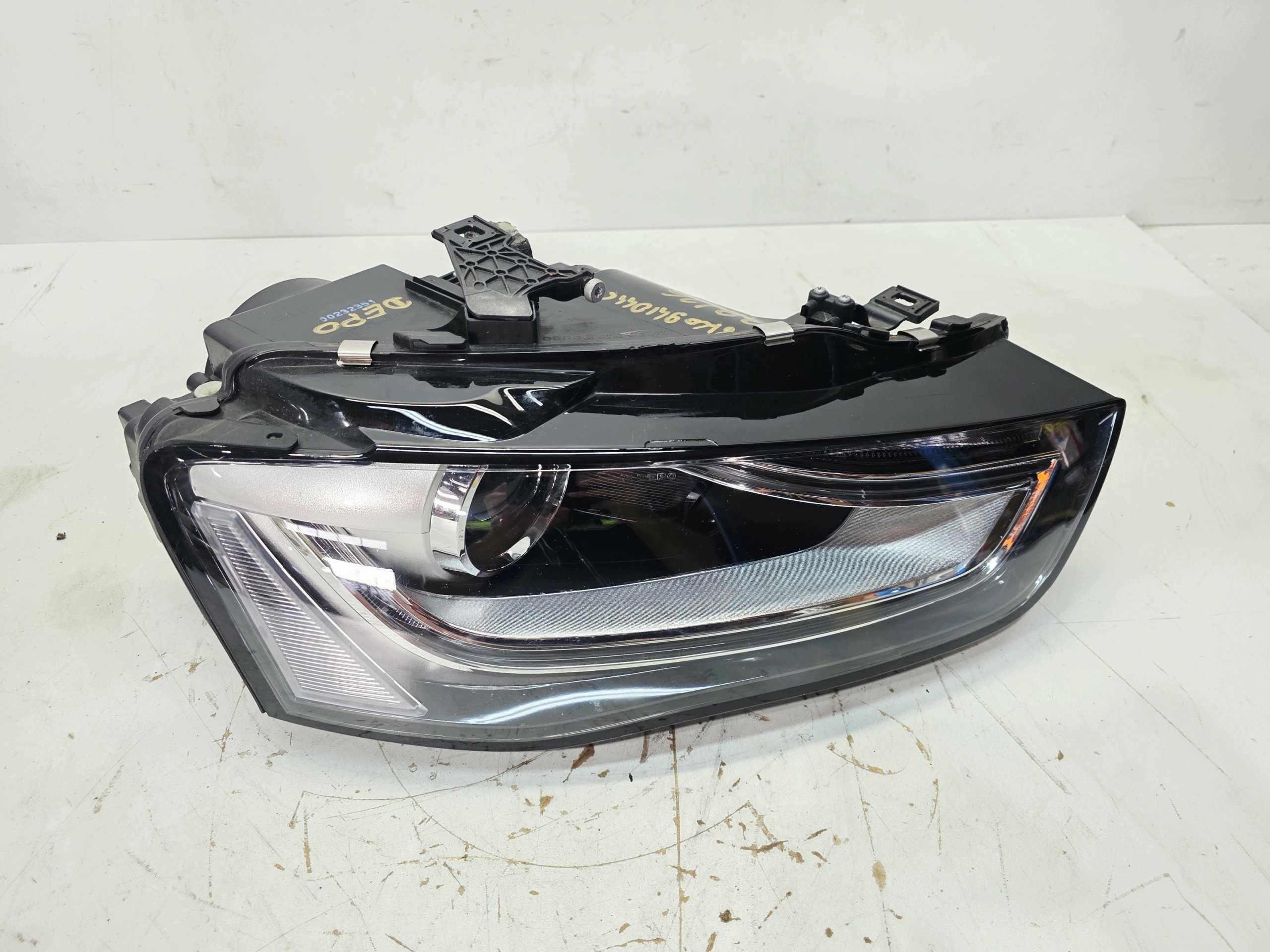 REFLEKTOR light right front BI XENON LED AUDI A4 B8 LIFT 8K0941044C 38/26