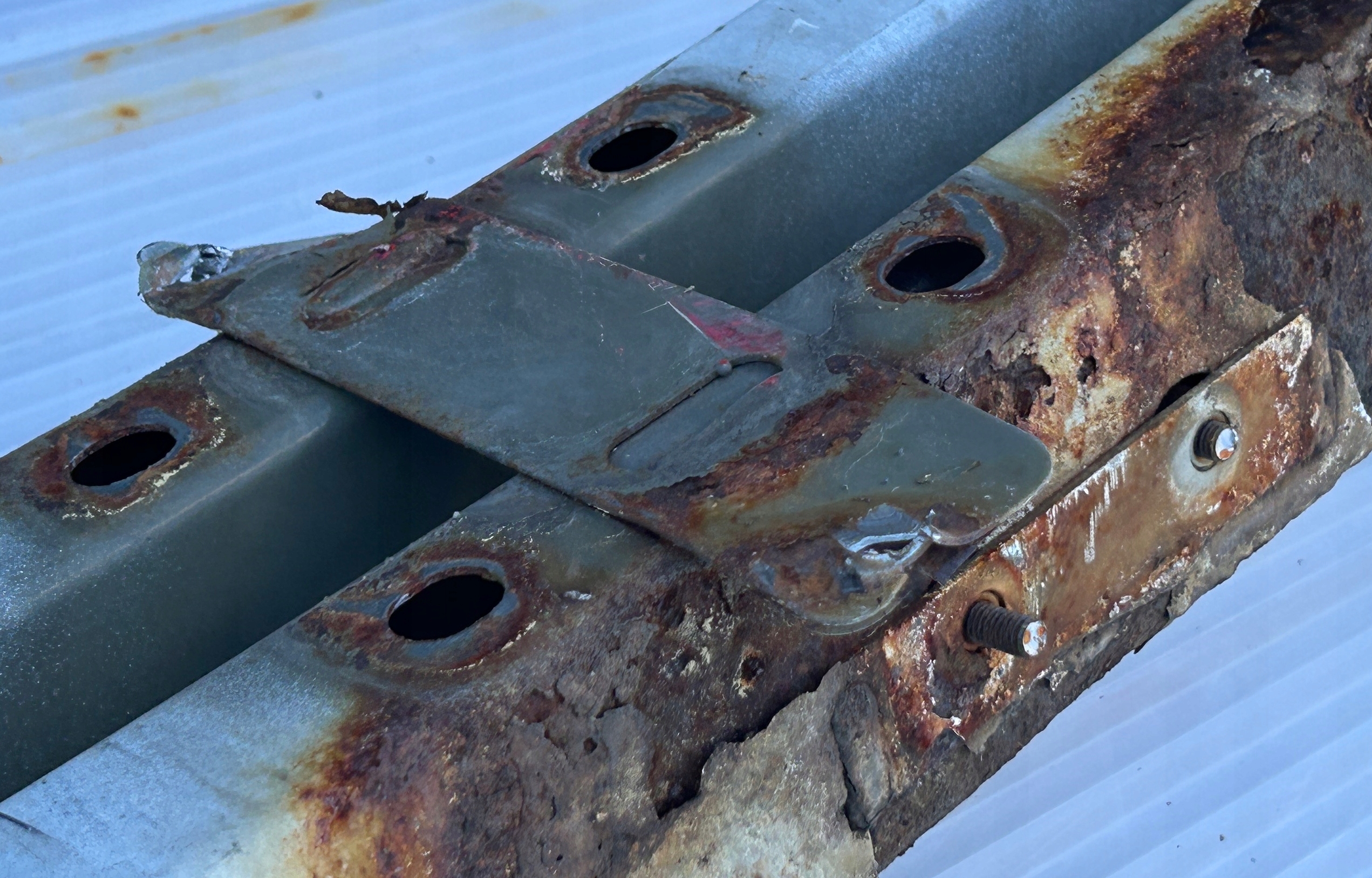 sider pillar of a bumper front upper lower LANCIA THEMA II 11