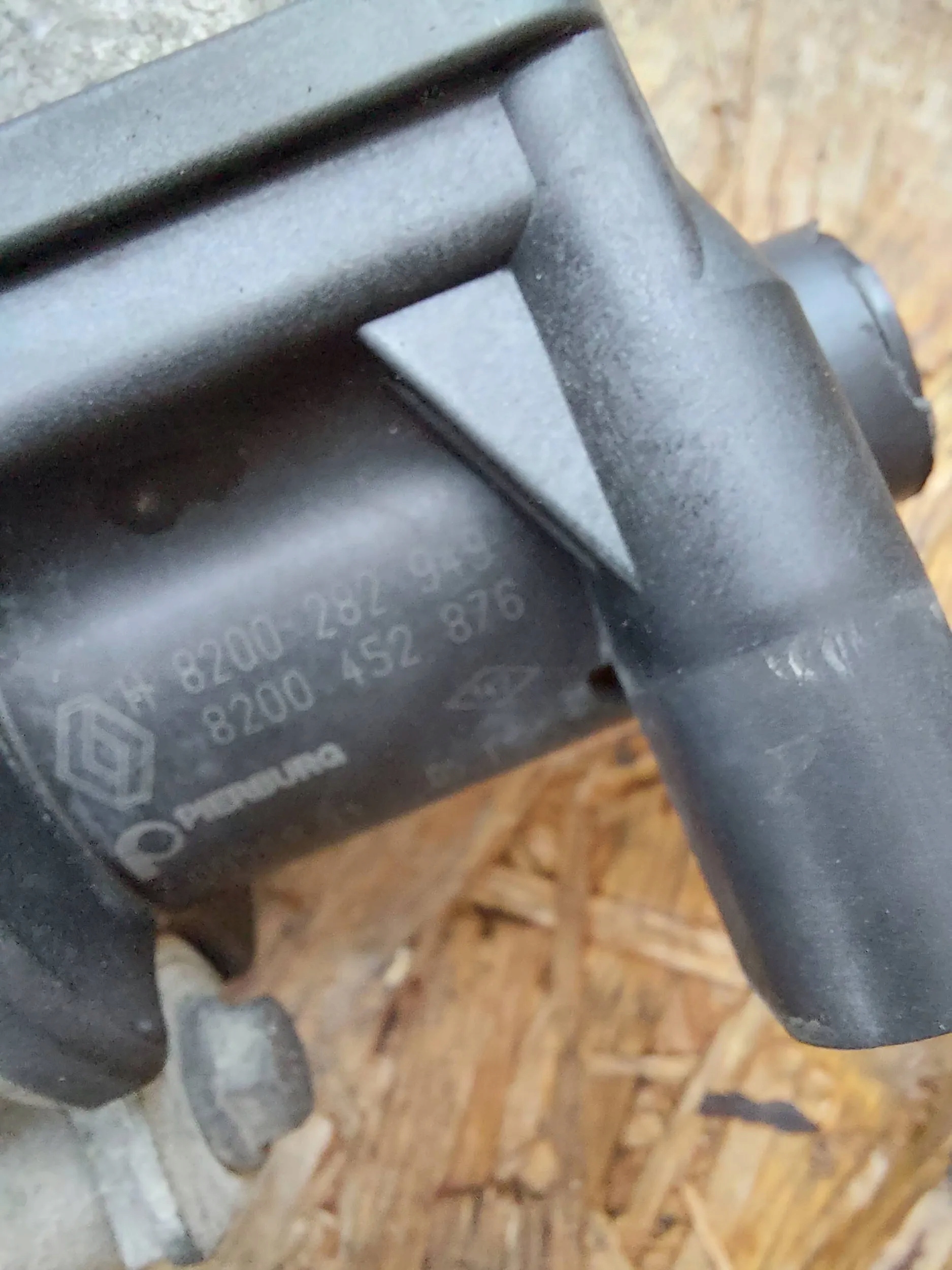 EGR valve H8200282949 Nissan Note E12 1.5 DCi