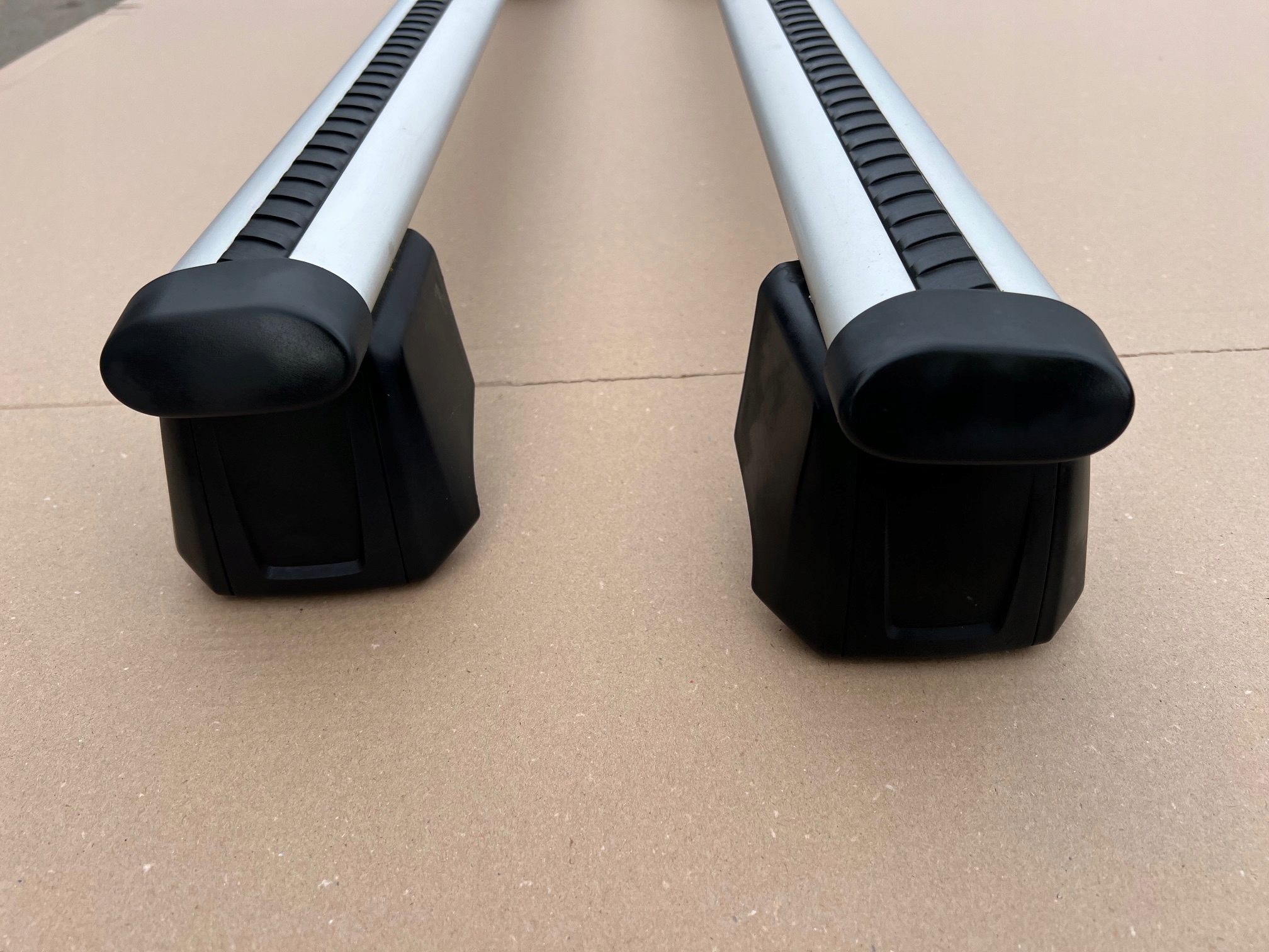 Audi Q5 80A балки 80A860019