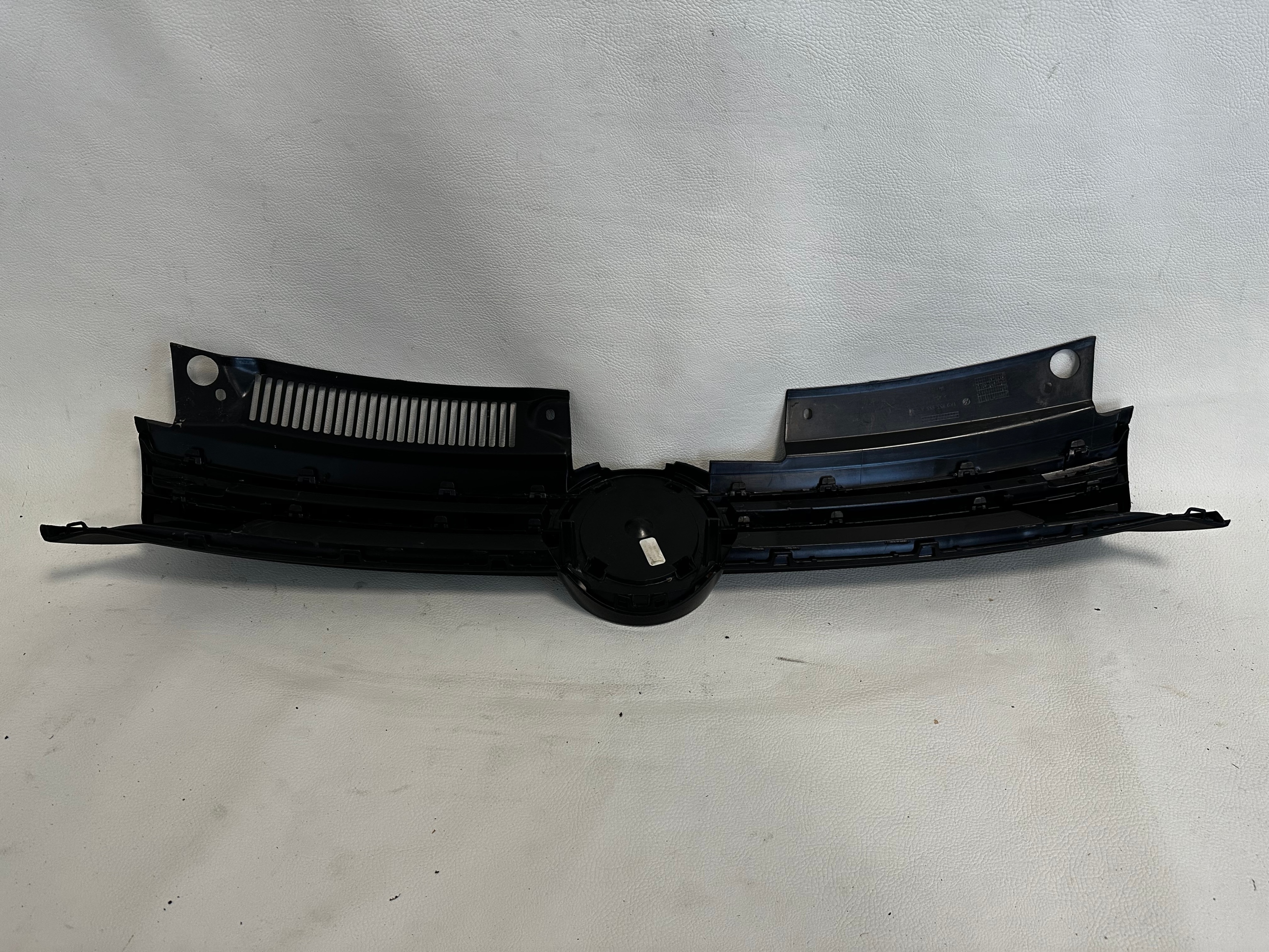 VW Golf Vi 5K9 grille radiator grill