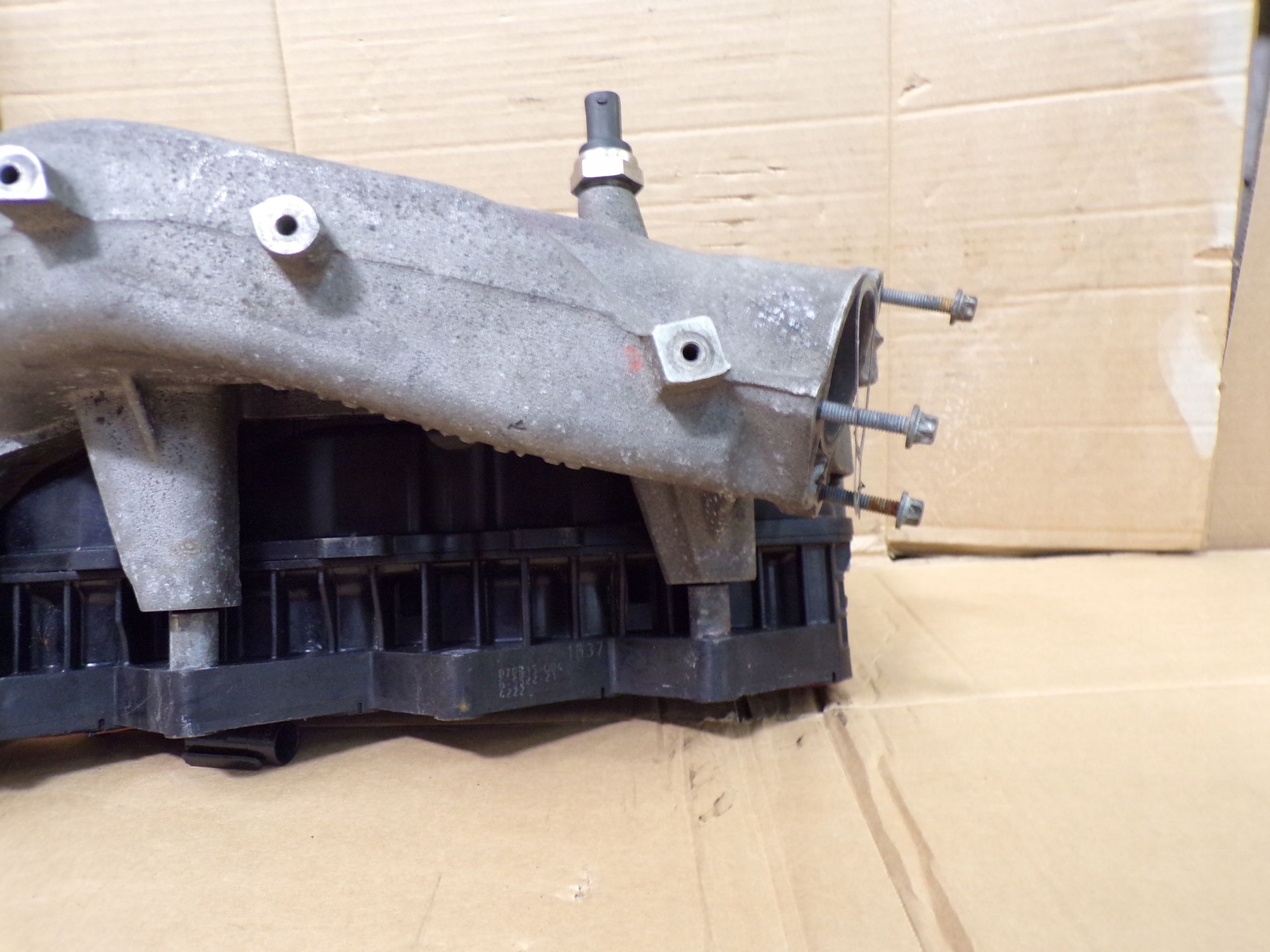 SPRINTER 2.2CDI 06- intake manifold 2 CZESCI engine 646