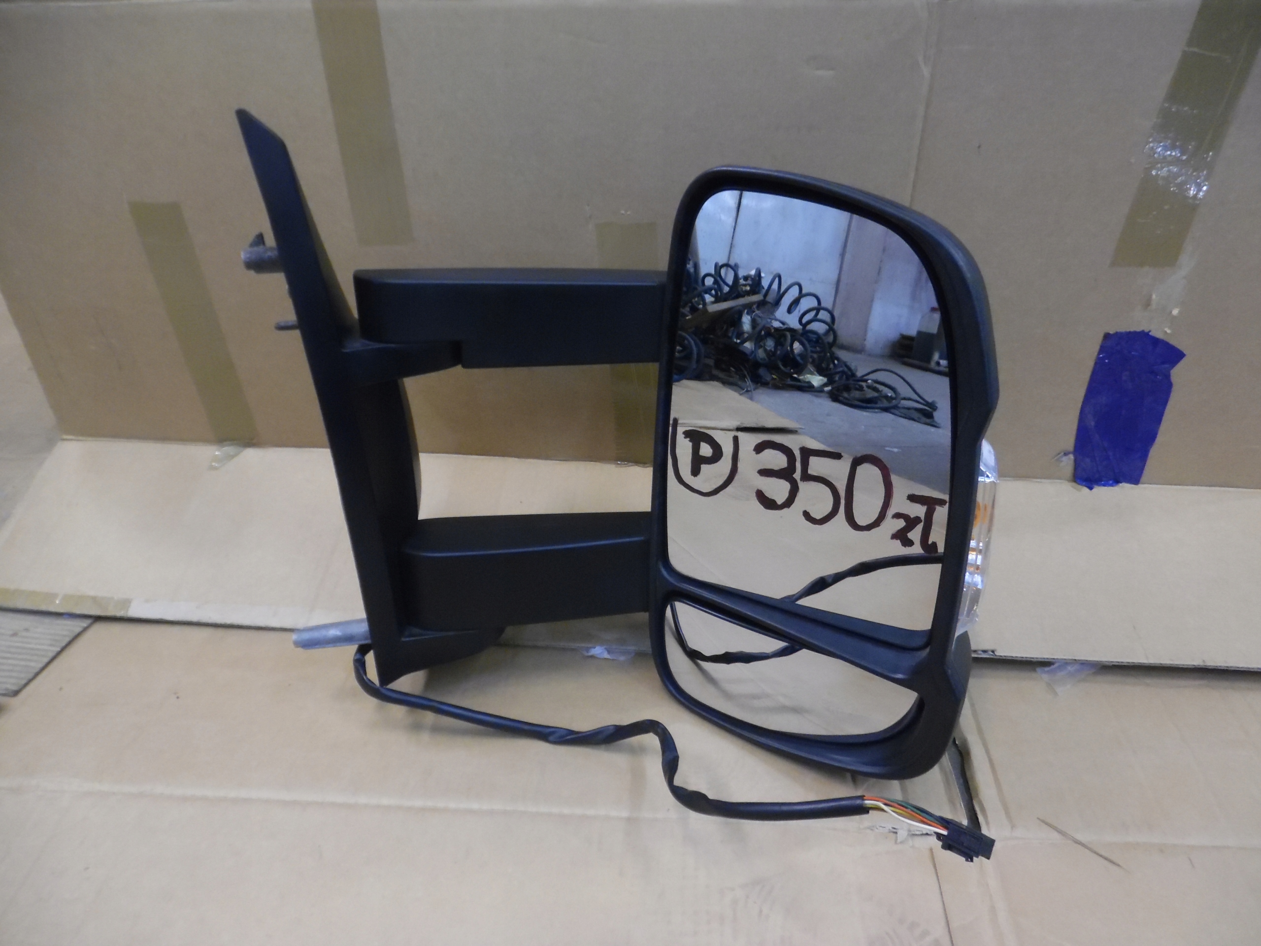 BOXER 06- mirror right DLUGIE EL new original