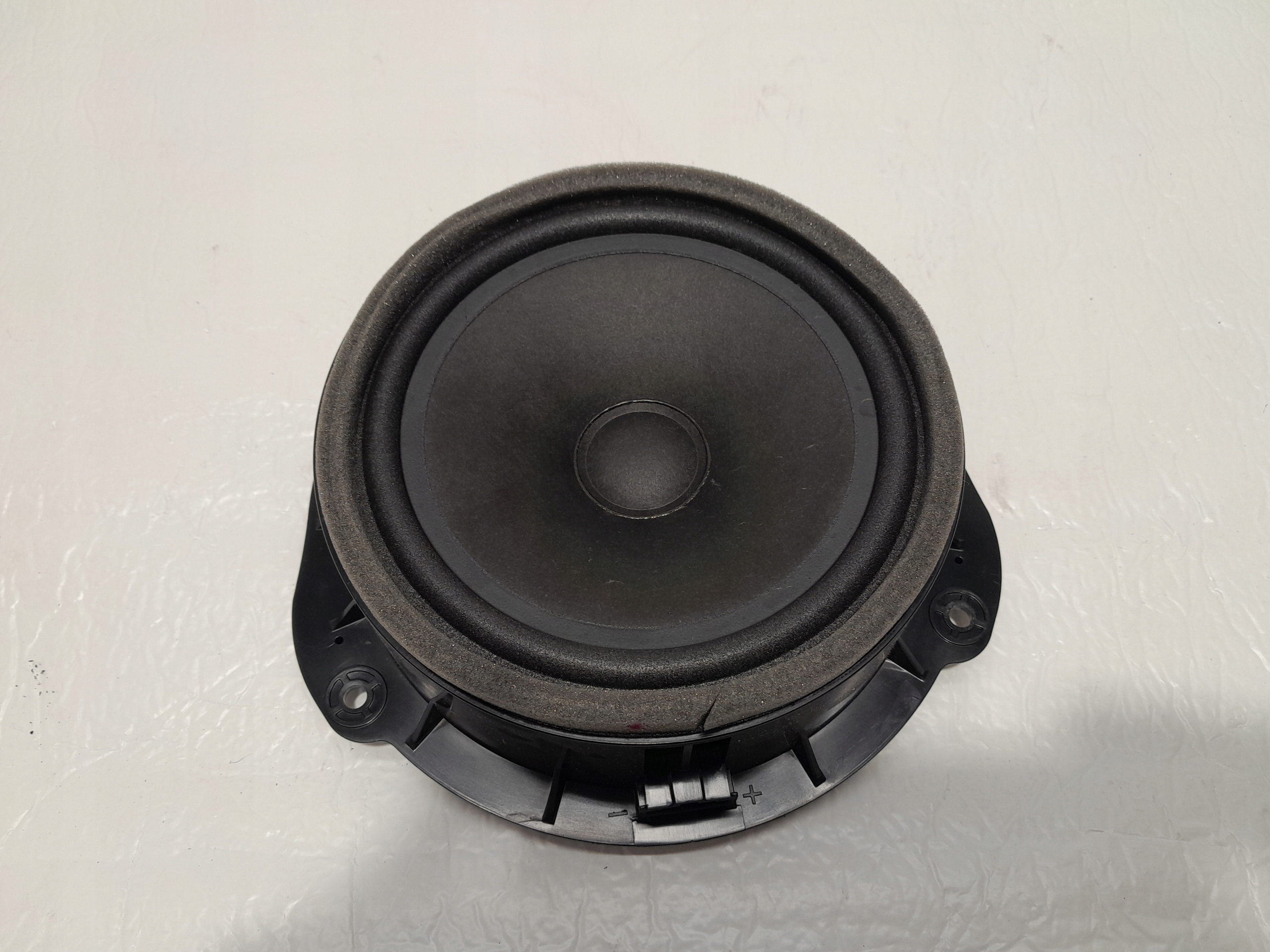 AUDI Q5 80A speaker NISKOTONOWY rear part 80A035411