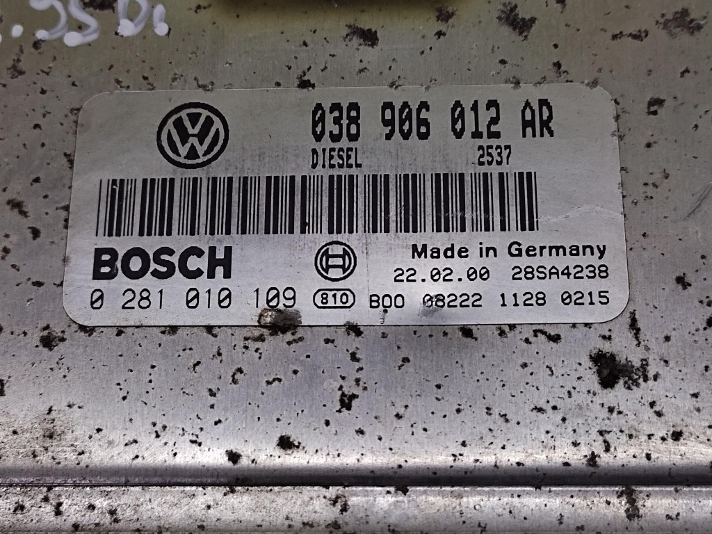 VW POLO bedienteil des motors 0281010109