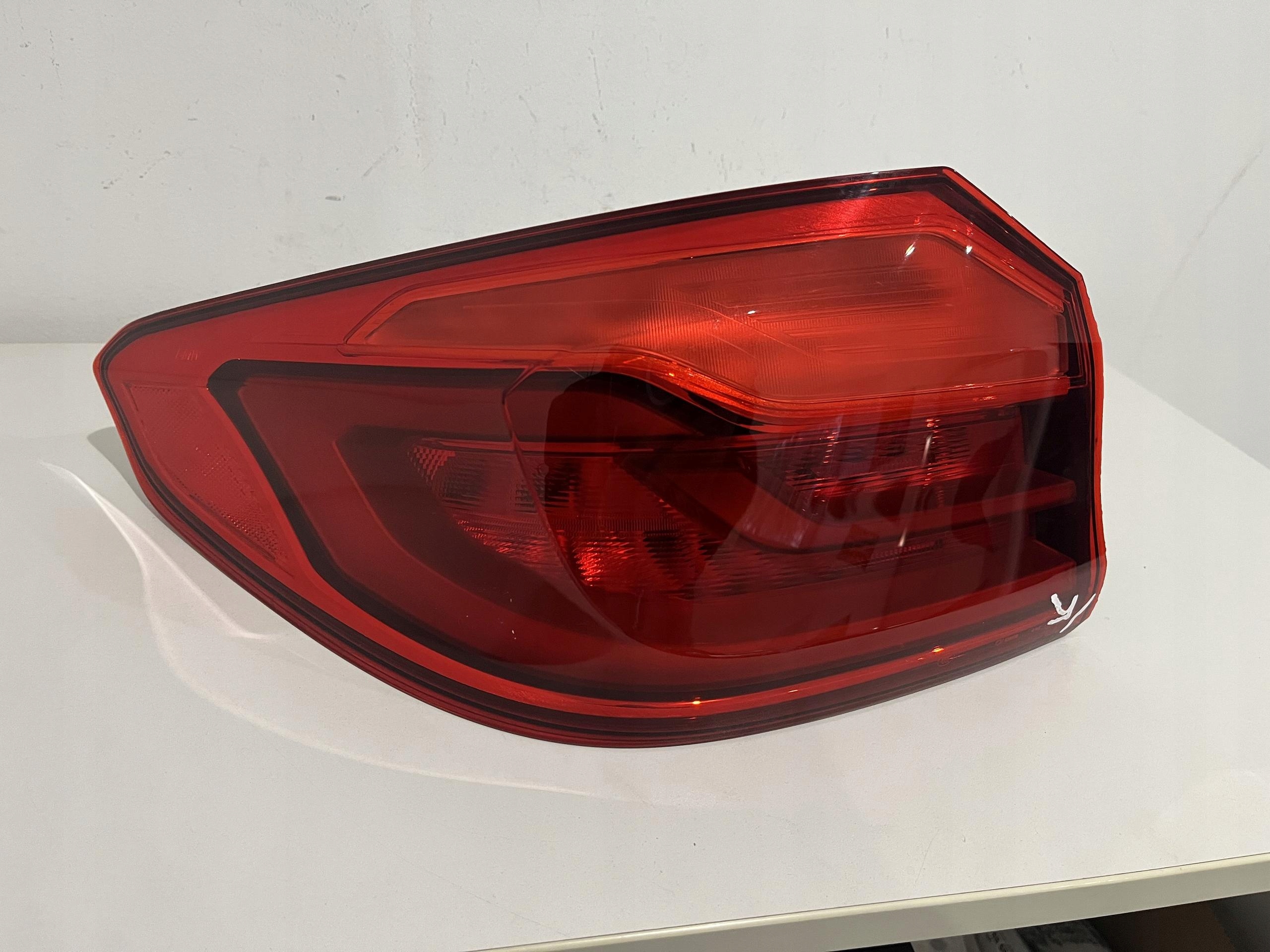 BMW 5 G30 LAMPA LEWY TYŁ KAROSERYJNA FULL LED 7376463