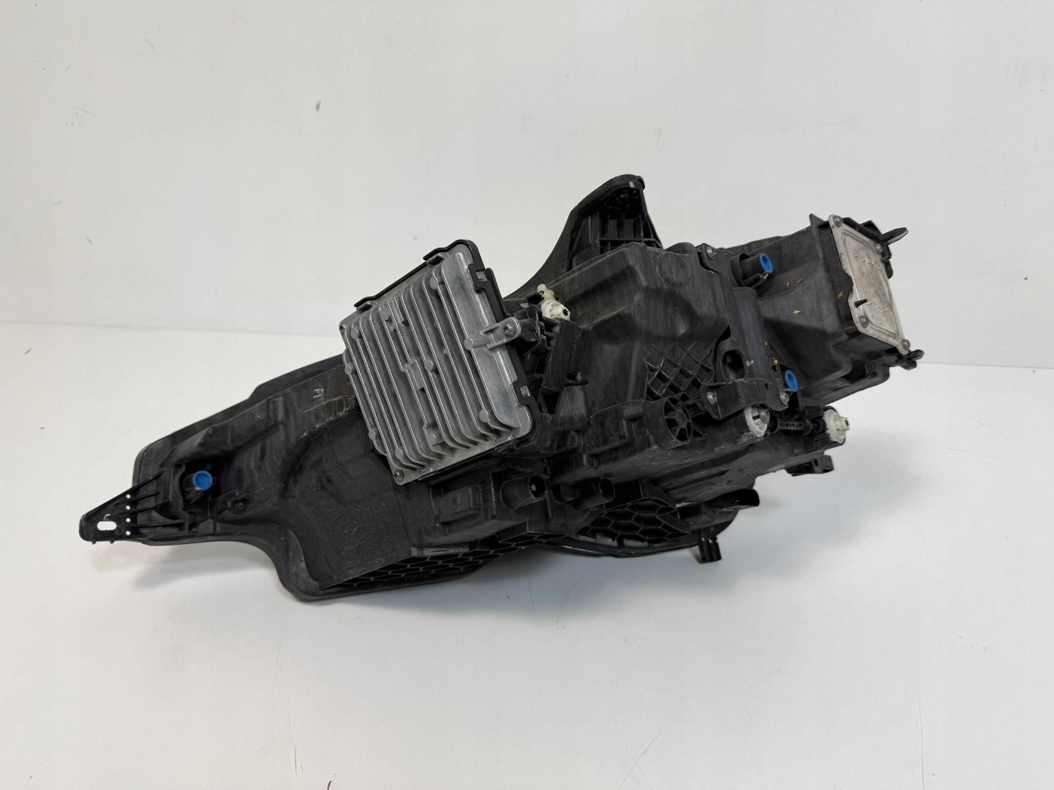 Volvo V60 II light front right 32338002 FULL LED ACTIV High Beam System