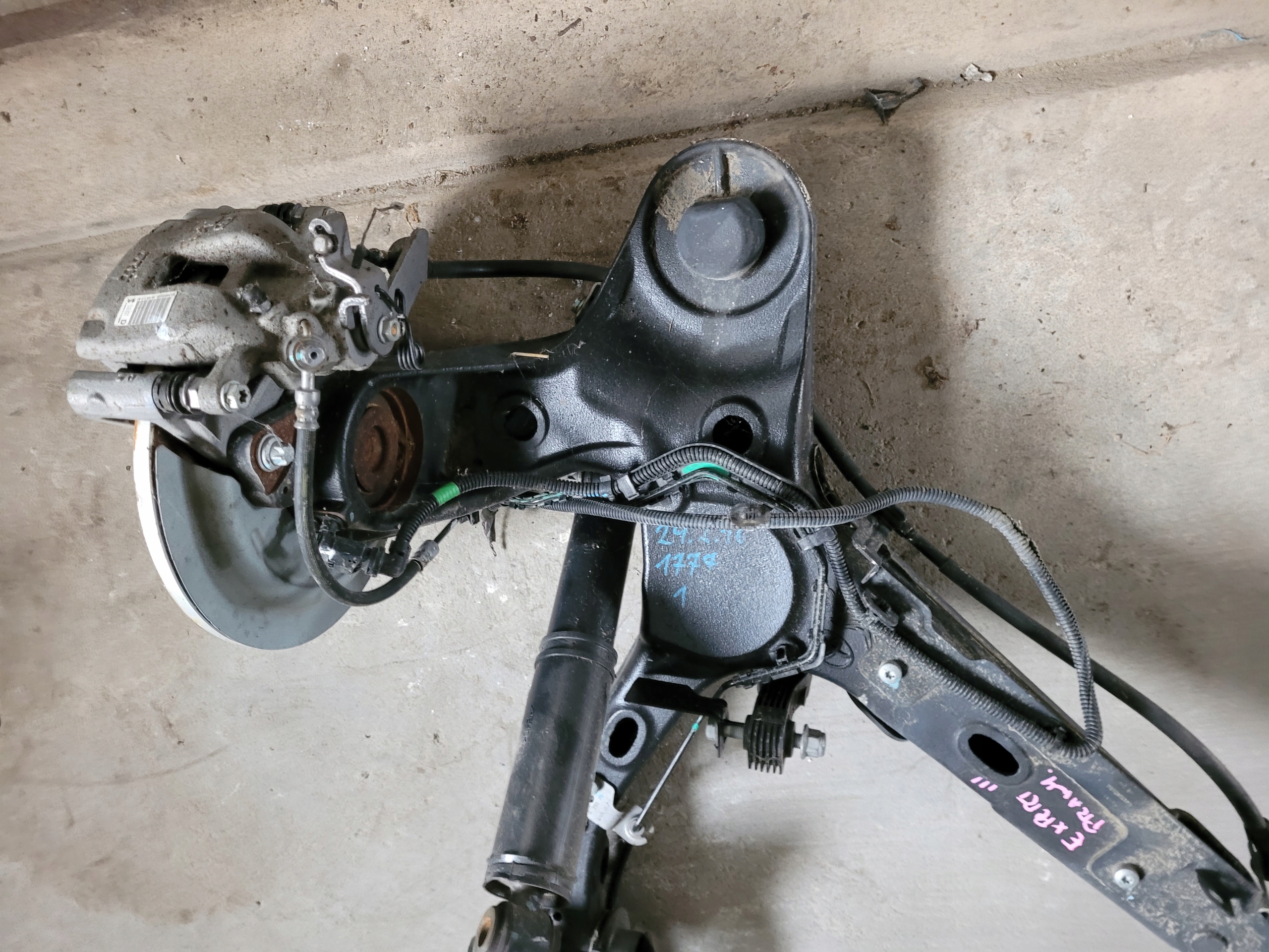 axis rear rear part right PEUGEOT EXPERT III JUMPY SCUDO VIVARO C