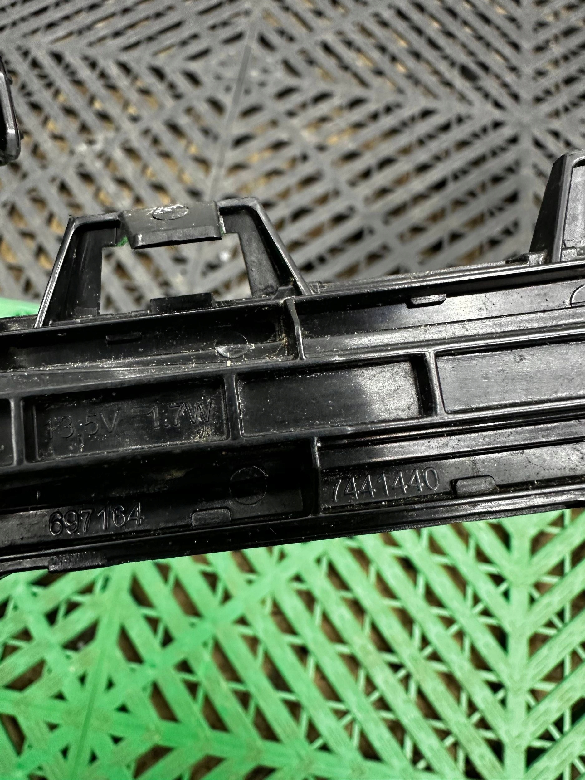indicator w lusterku BMW X3 G01 7441440