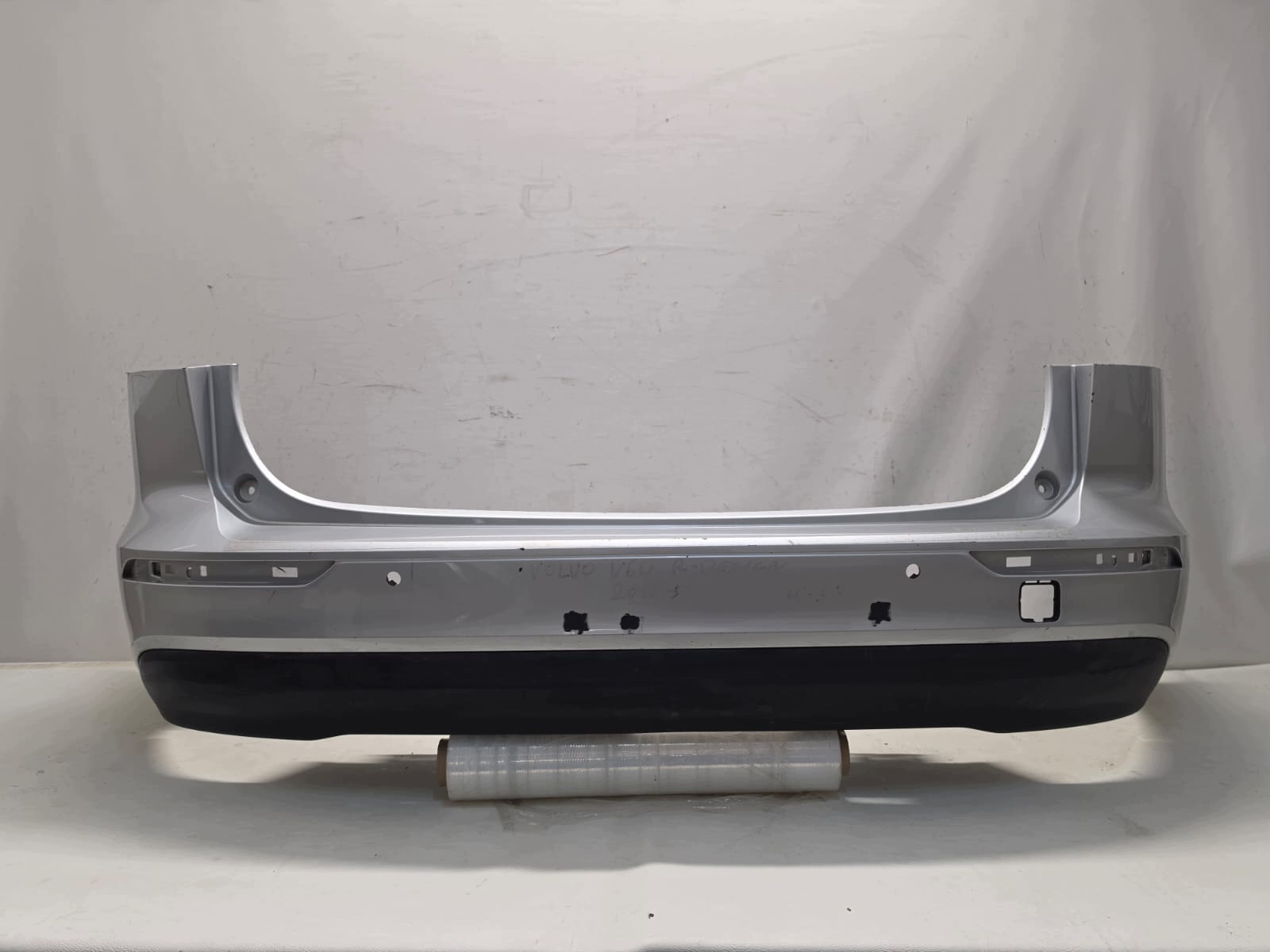 VOLVO V60 II 2 18-> bumper rear part rear PDC