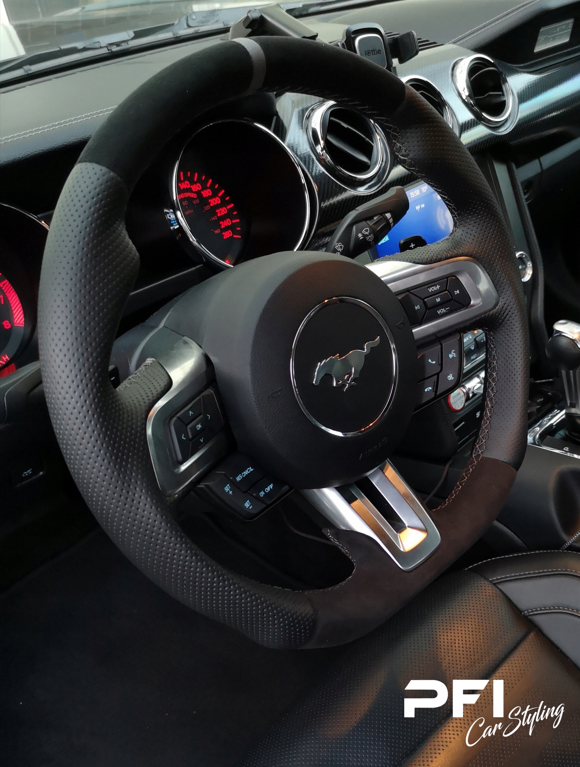 

Kierownica Ford Mustang VI Tuning Nowa Skóra Pfi
