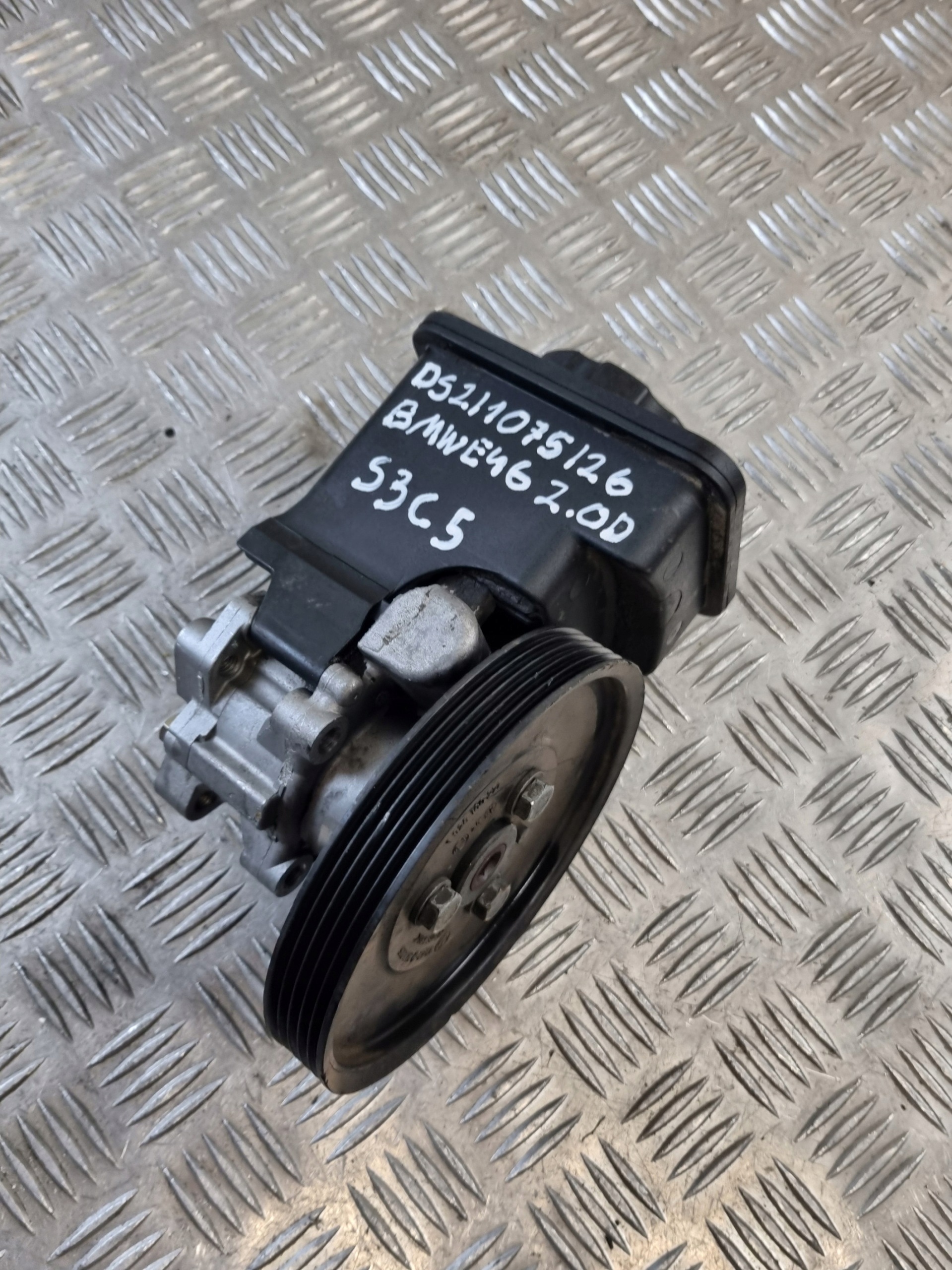 servo čerpadlo BMW E46 2.0D