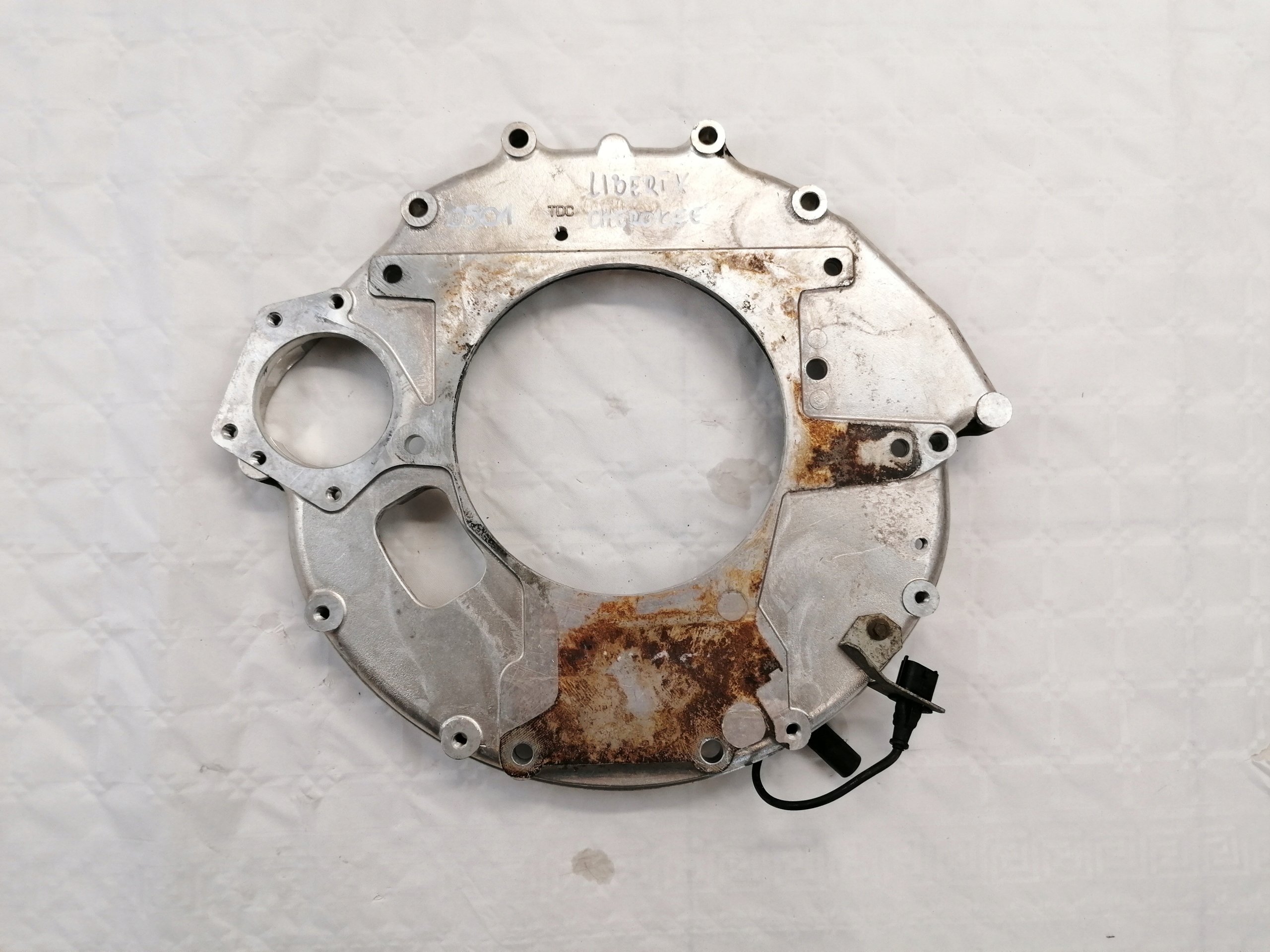 LIBERTY CHEROKEE ФЛАНЕЦ ДВИГАТЕЛЯ 90122118F