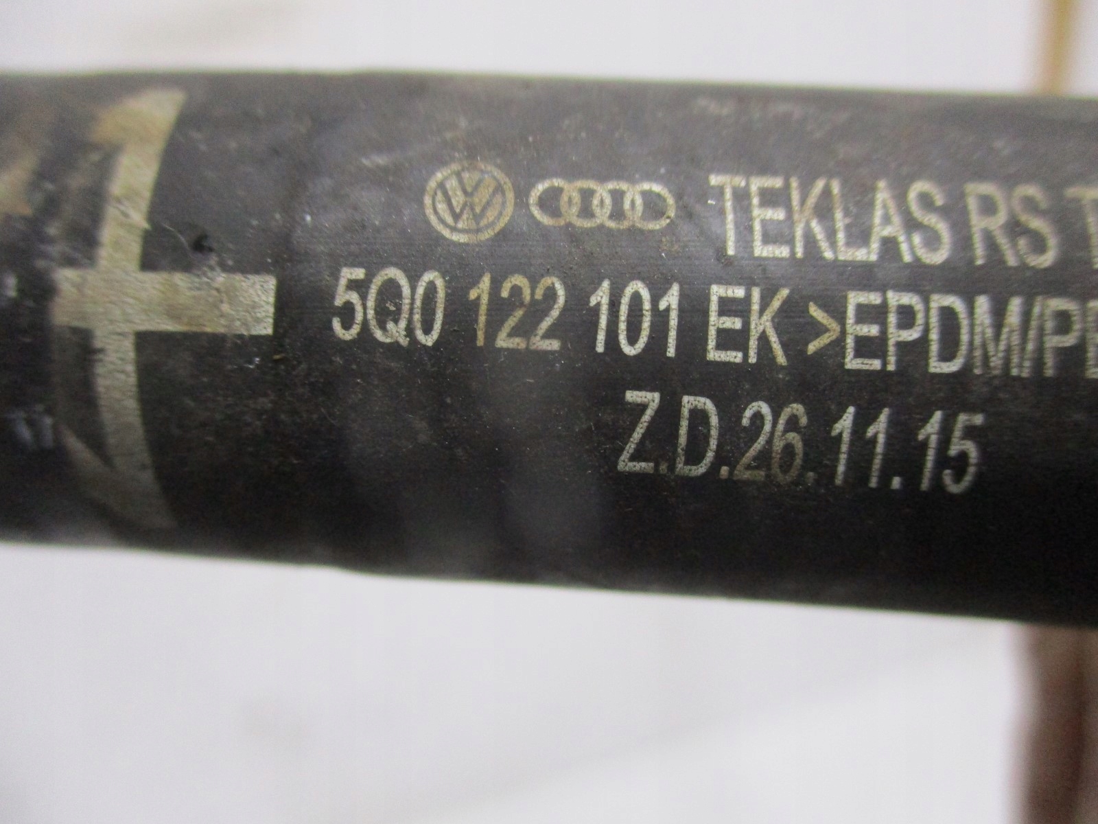 hose pipe VW 5Q0122101EK