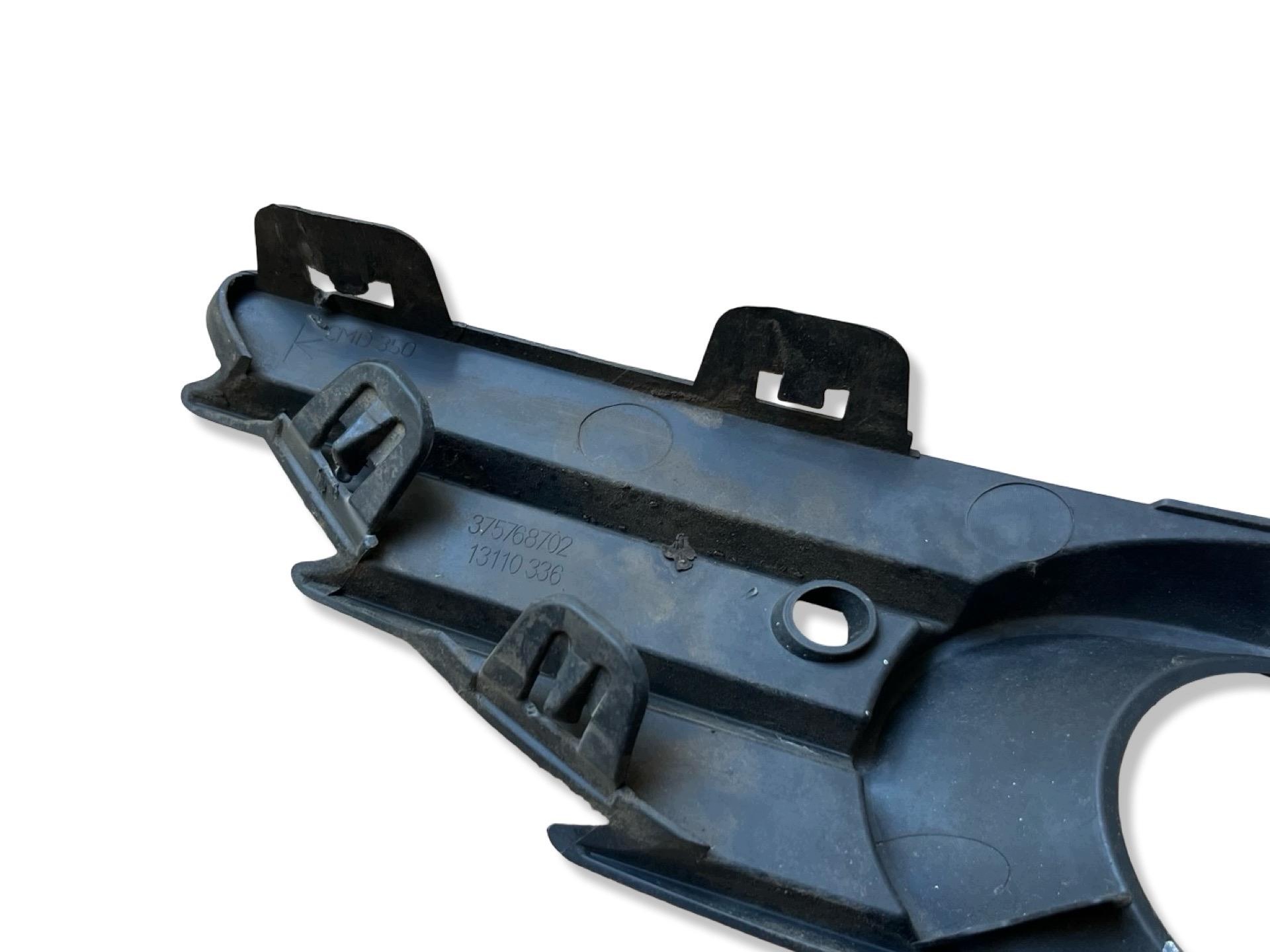 side grid of a bumper left side Opel Astra H facelift 2007 13110336