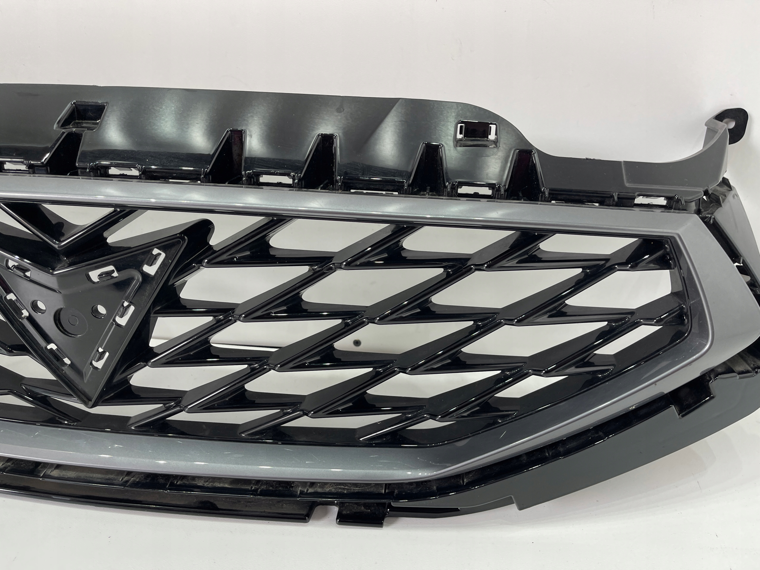 SEAT Leon IV 5F Kühlergrill FRONTGRILL Kühlergitter 5FA853651C - Thumbnail 4
